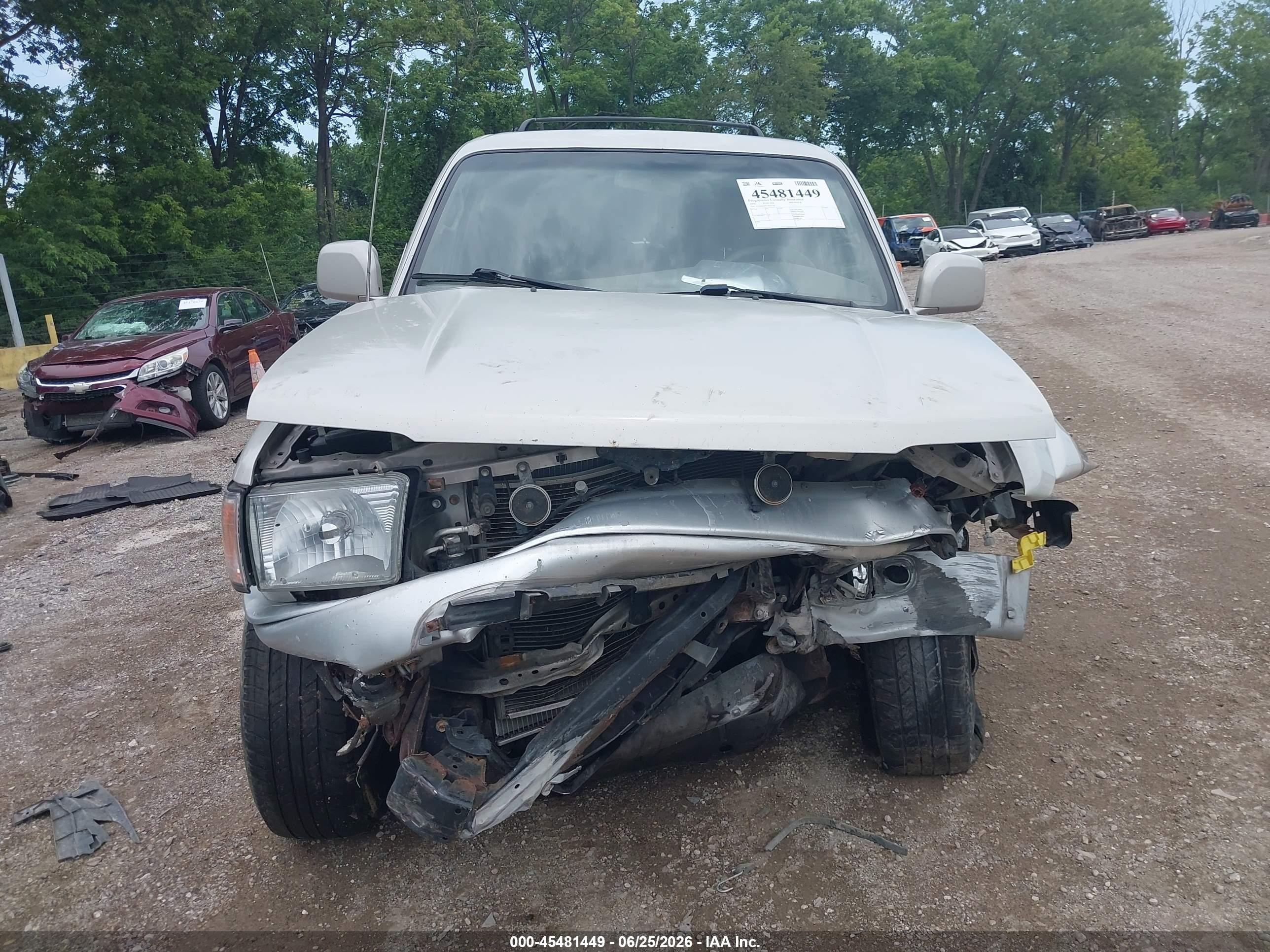 2000 Toyota 4runner Limited V6 Cream vin: JT3HN87R9Y9042718