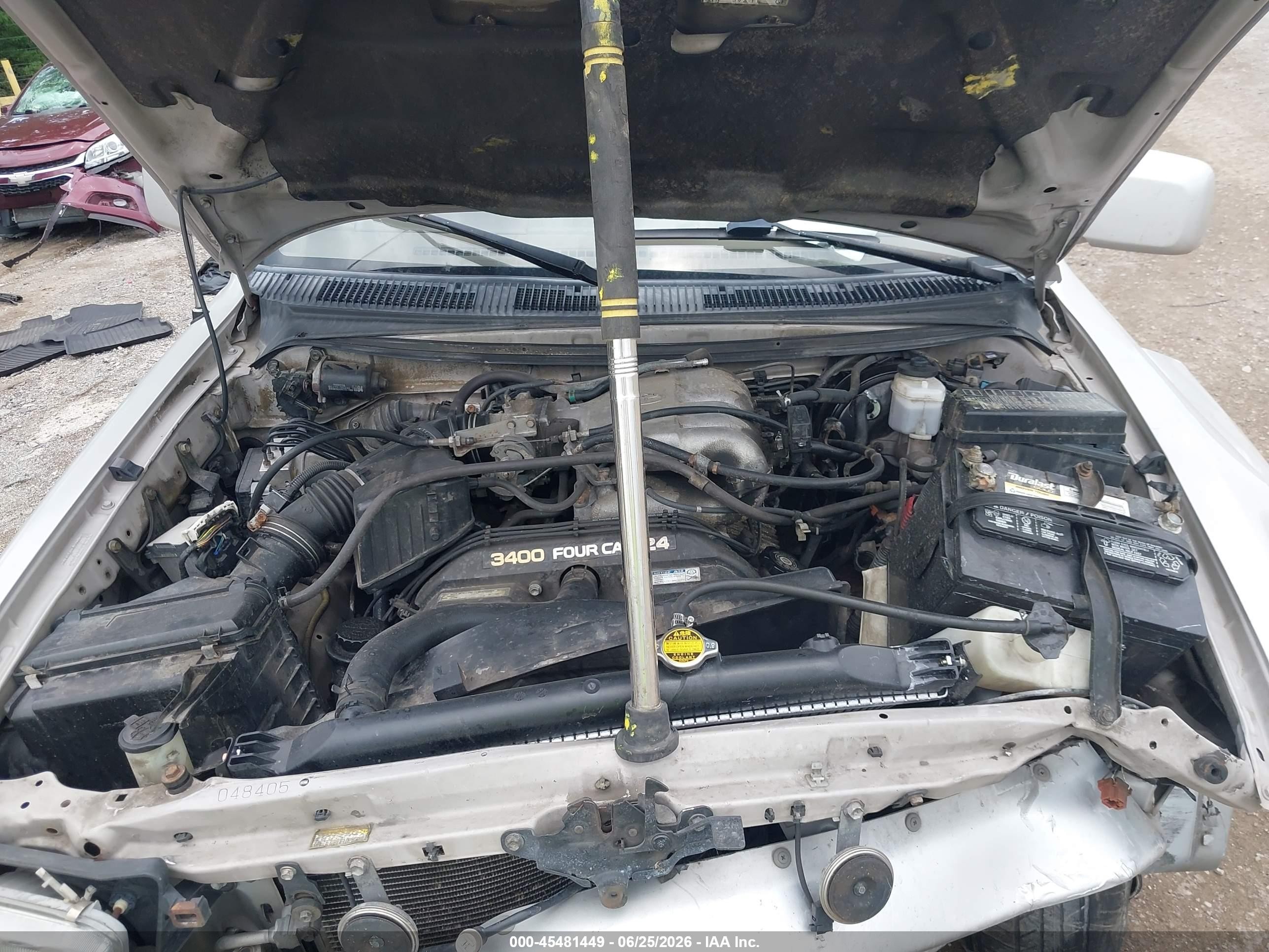 2000 Toyota 4runner Limited V6 Cream vin: JT3HN87R9Y9042718