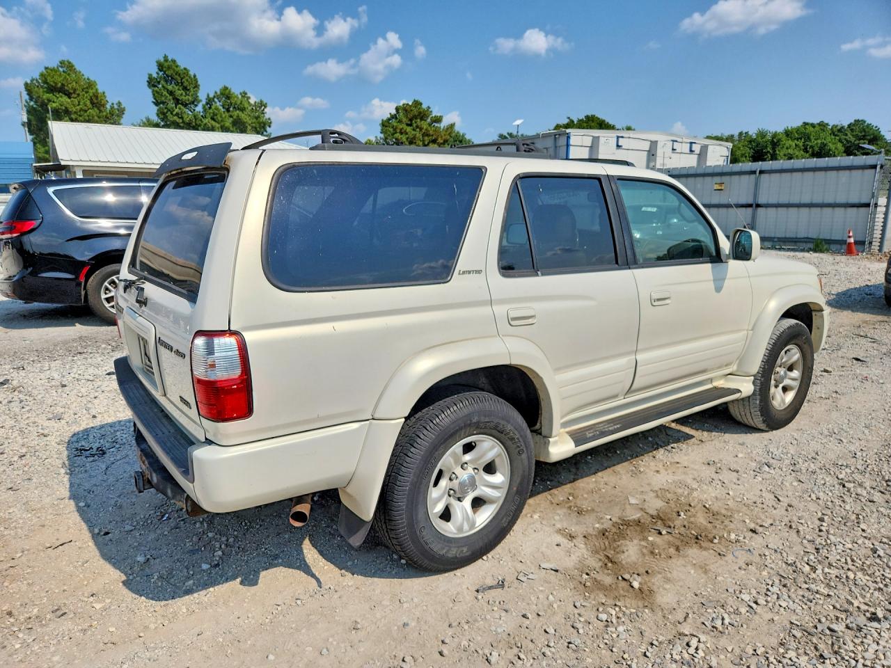 2002 Toyota 4runner Limited White vin: JT3HN87RX29072205