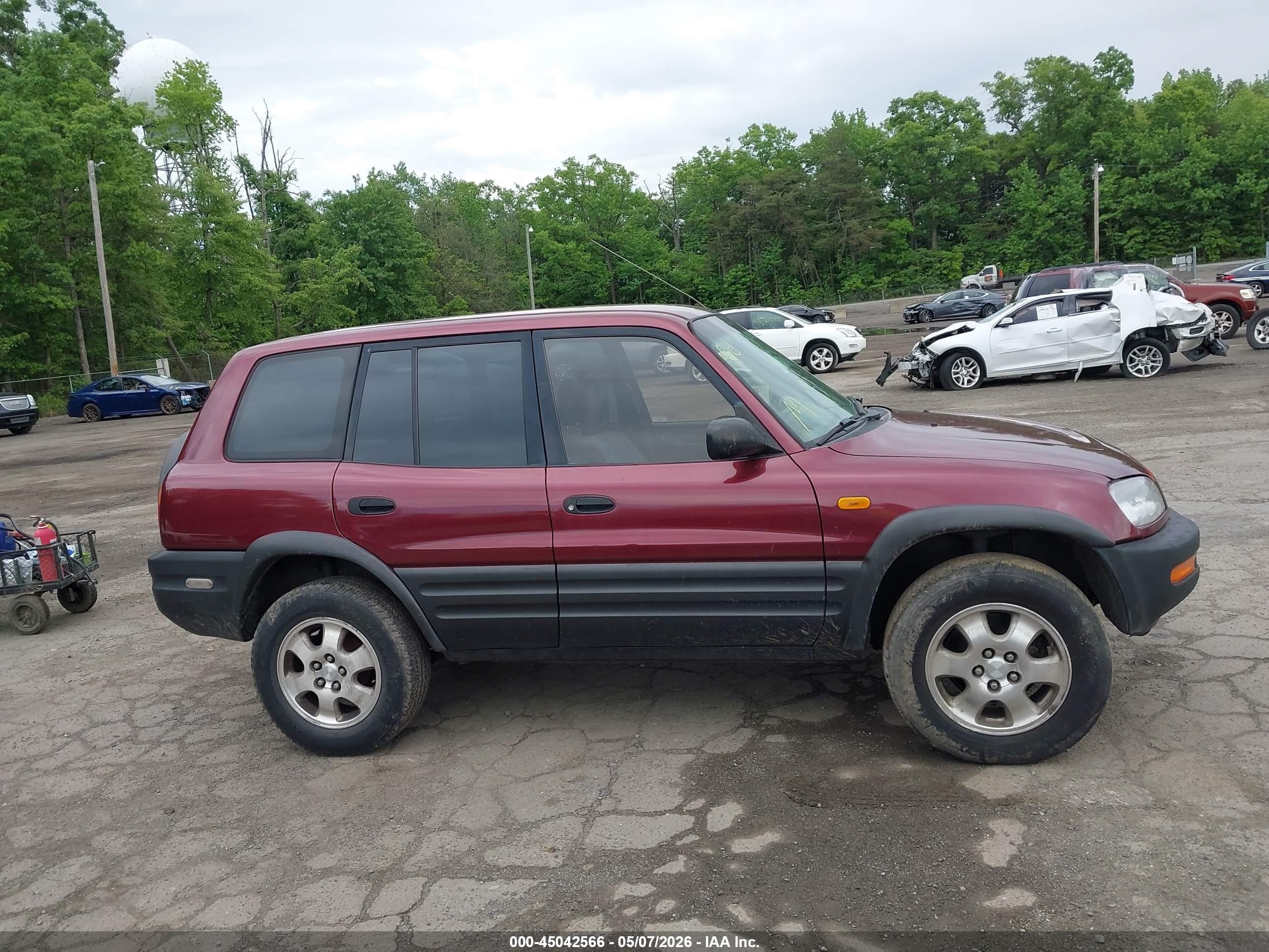 1997 Toyota Rav4   Red vin: JT3HP10V0V0120912