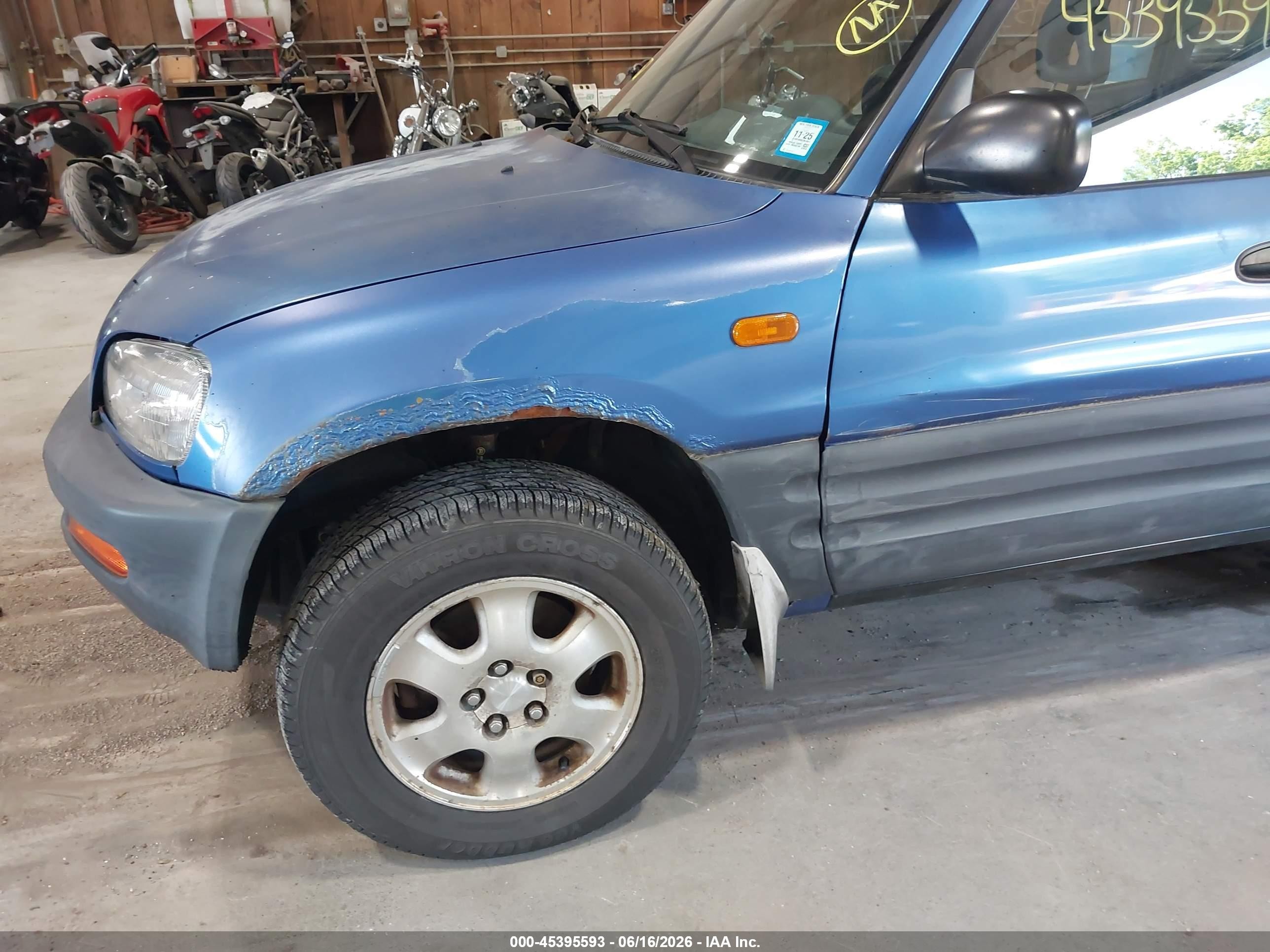 1997 Toyota Rav4   Blue vin: JT3HP10V0V7051551