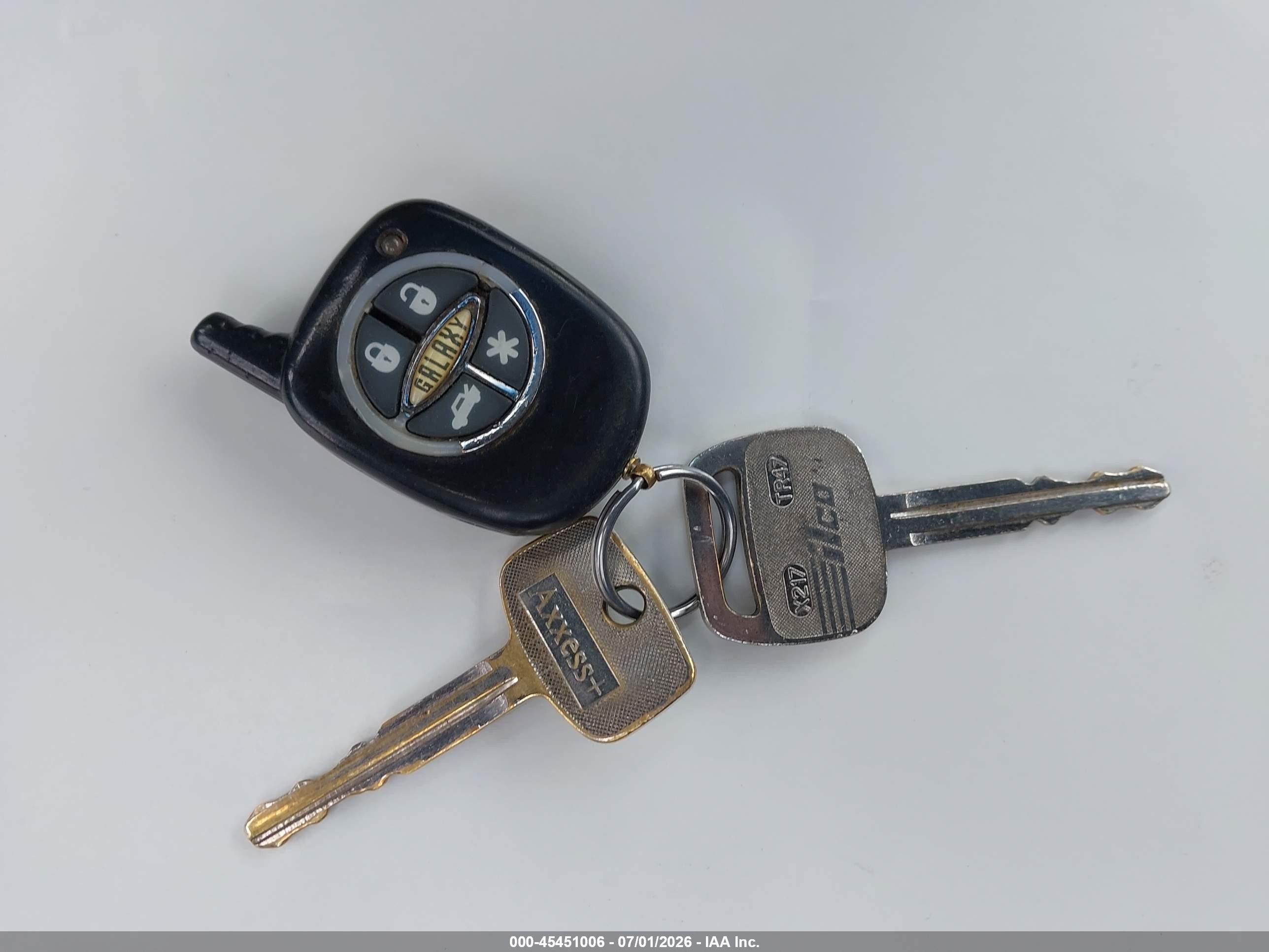 1997 Toyota Rav4   Silver vin: JT3HP10V0V7068771