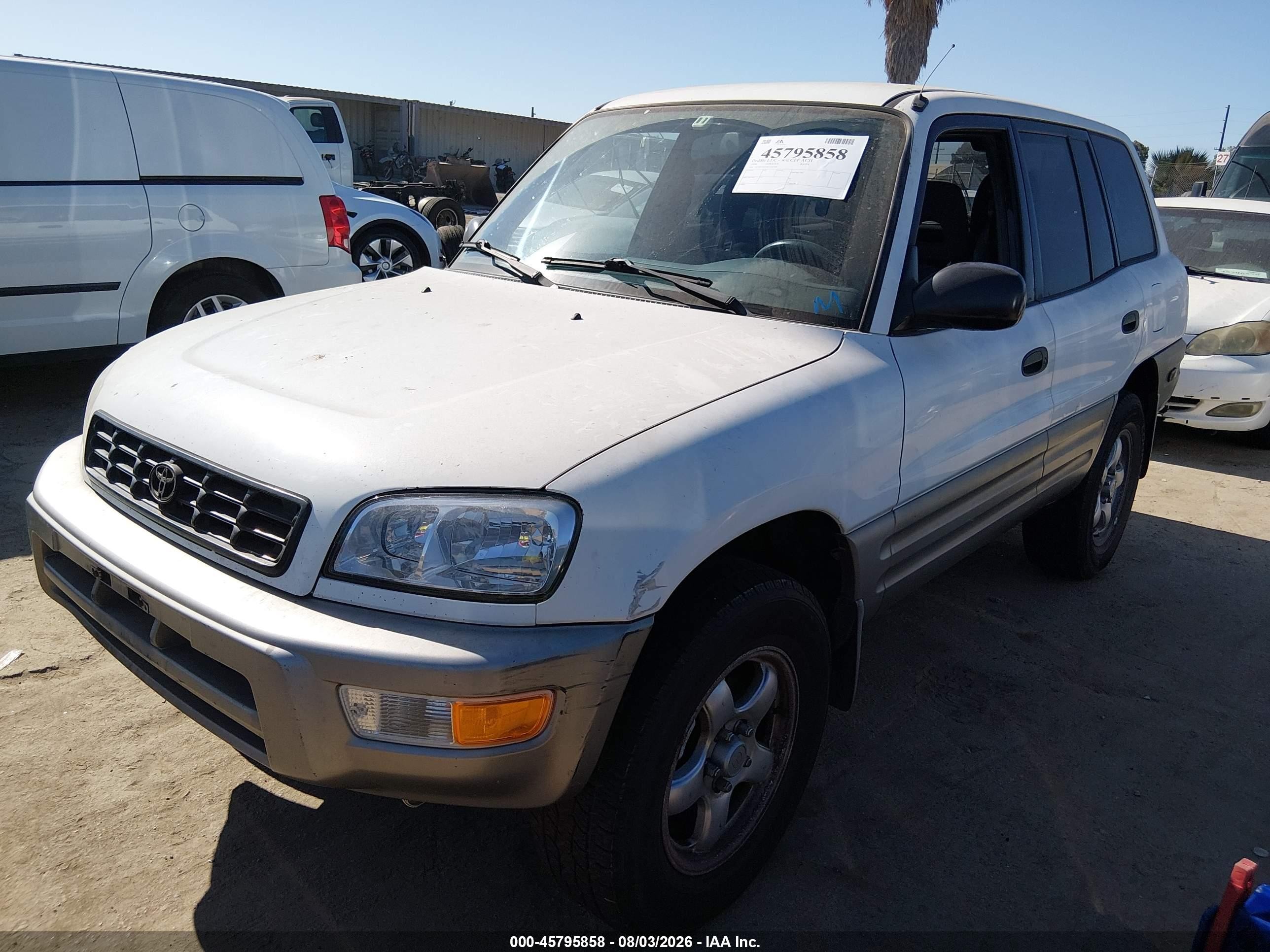1998 Toyota Rav4   White vin: JT3HP10V0W7102788