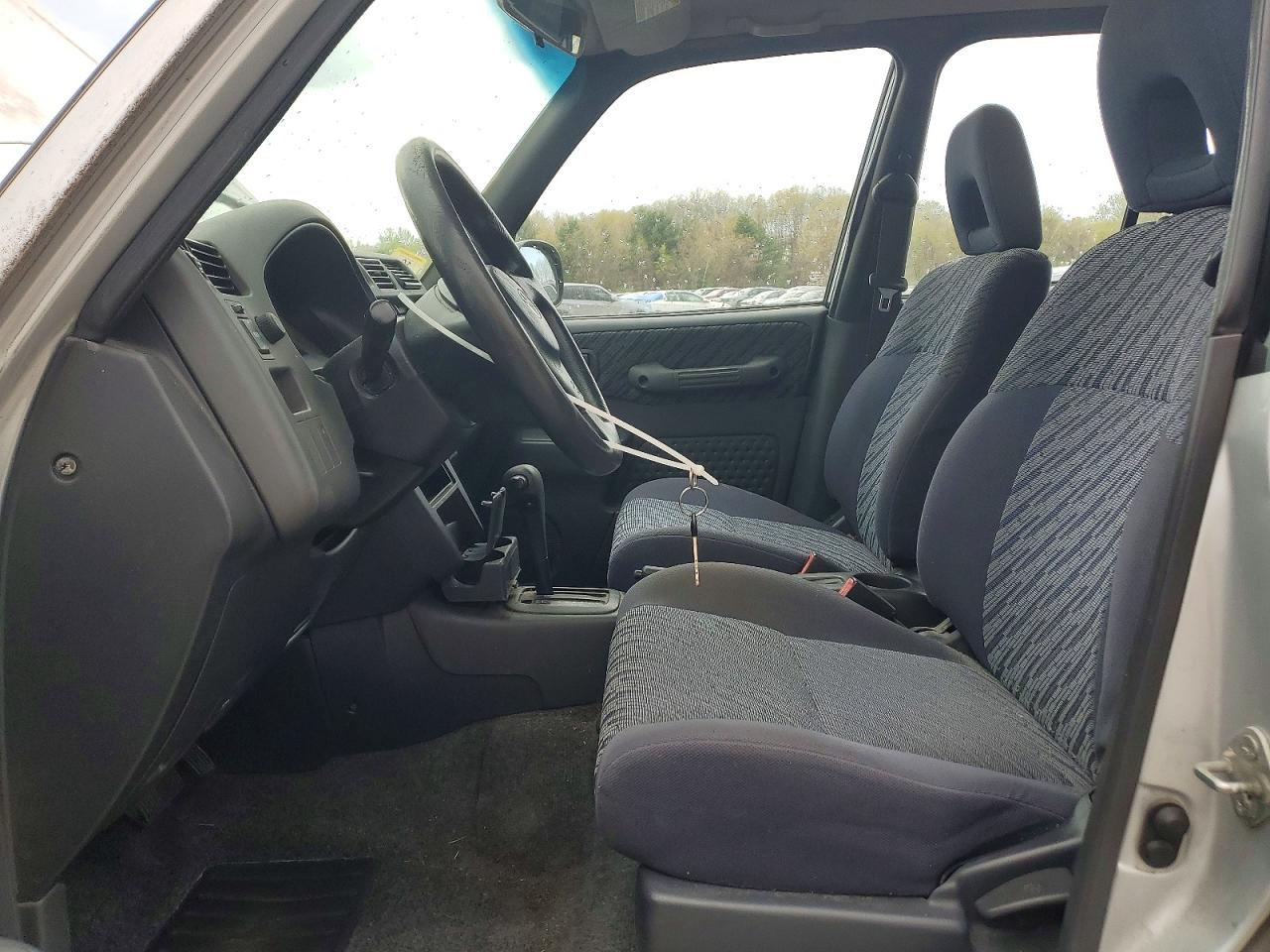 1998 Toyota Rav4 Base Серебряный vin: JT3HP10V1W0174298