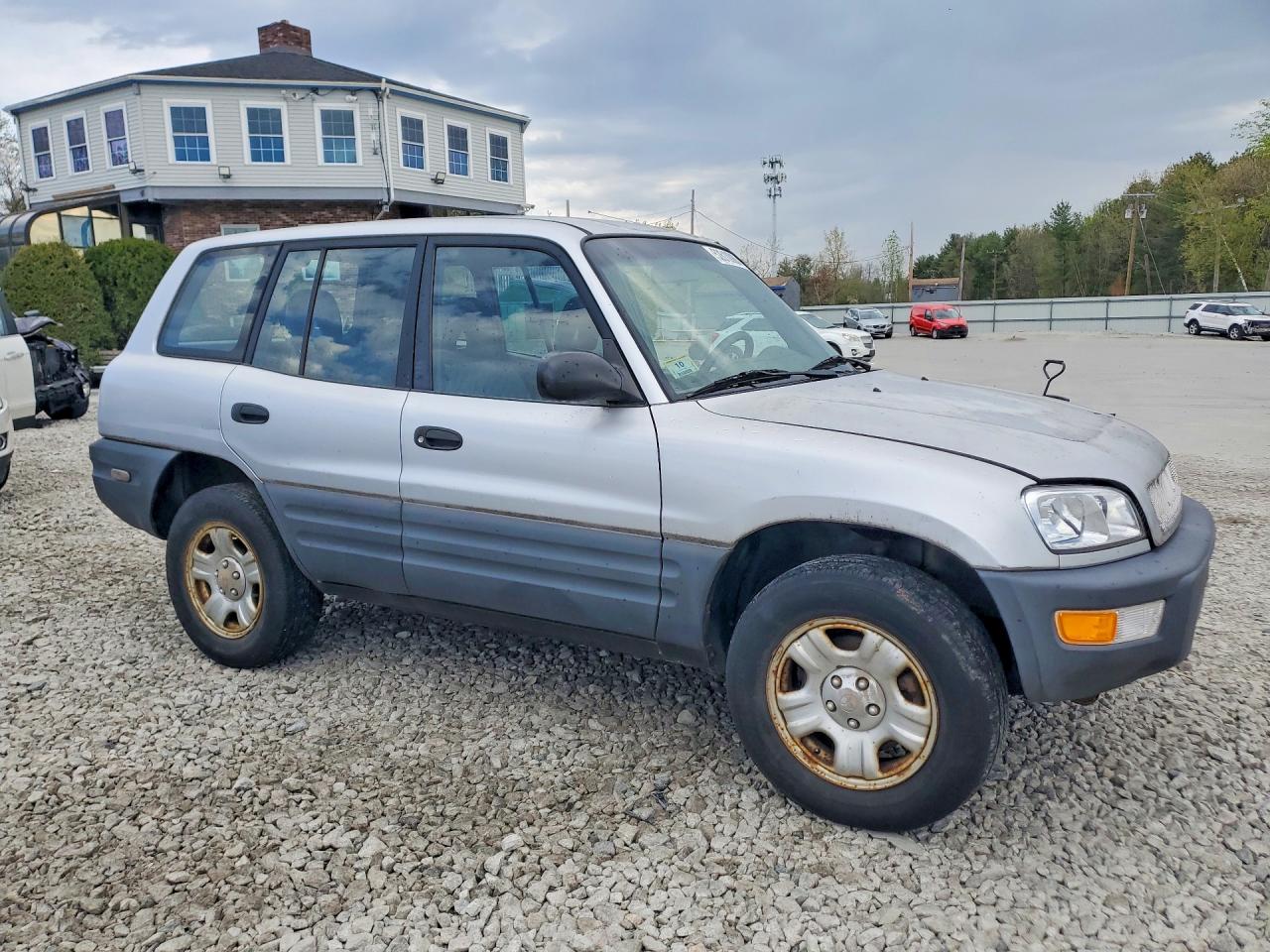 1998 Toyota Rav4 Base Серебряный vin: JT3HP10V1W0174298