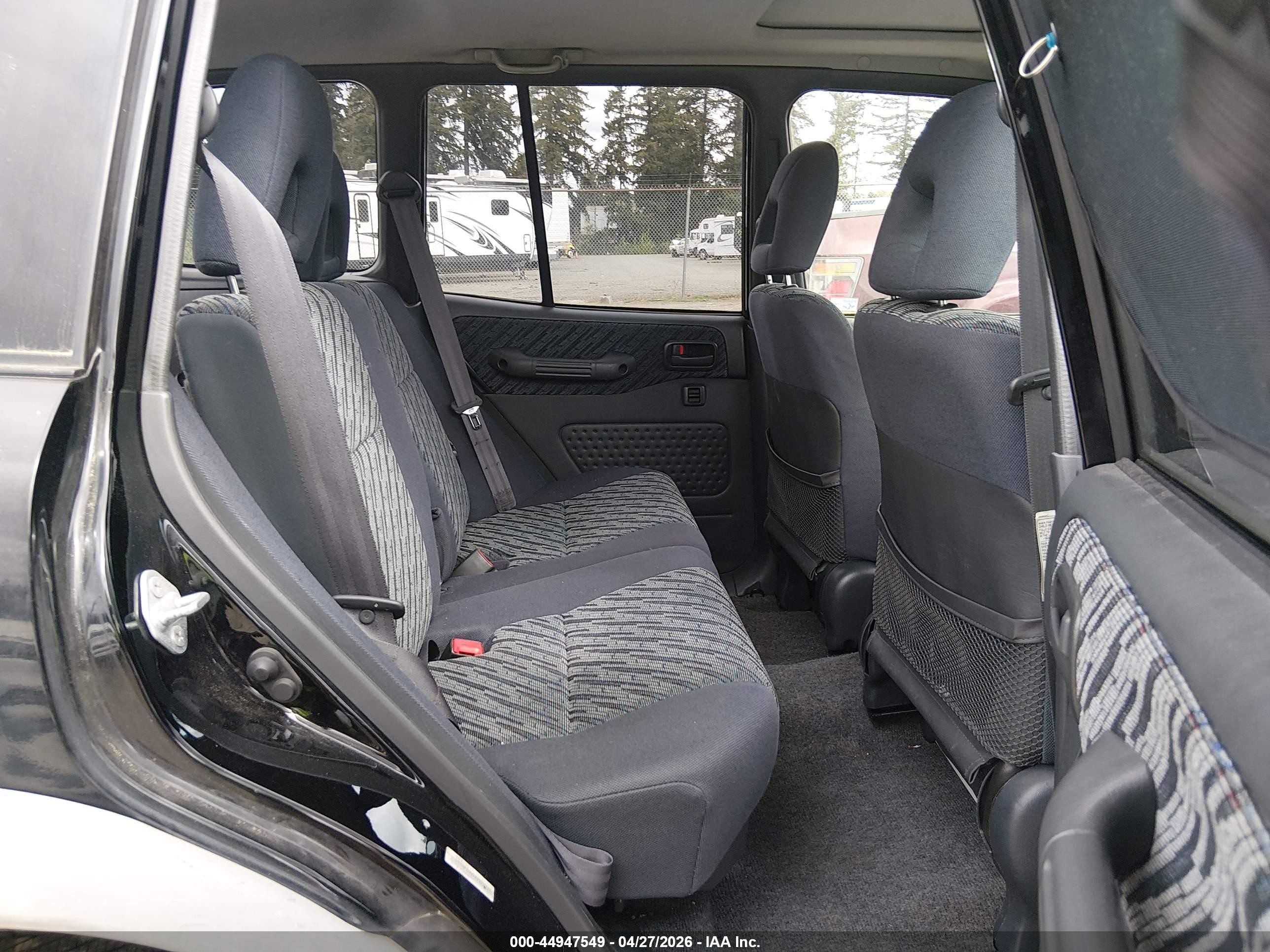 1999 Toyota Rav4   Black vin: JT3HP10V1X7122727