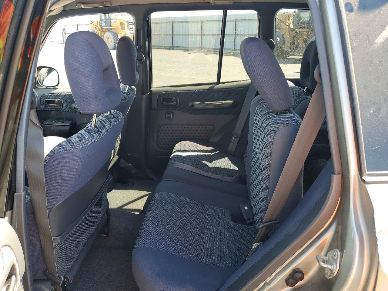 1999 Toyota Rav4 Base Серебряный vin: JT3HP10V1X7133260