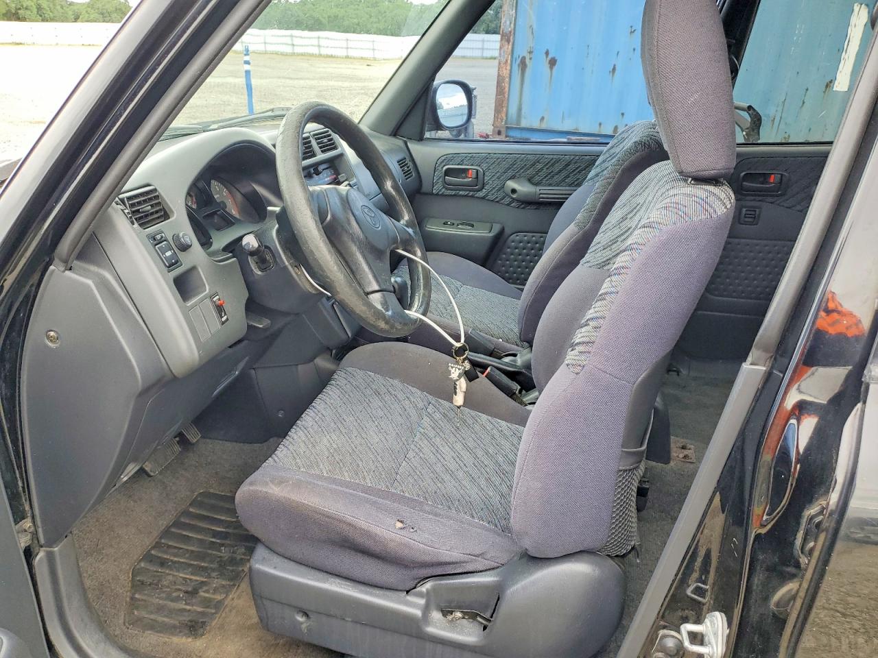 1999 Toyota Rav4 Base Black vin: JT3HP10V2X7113020