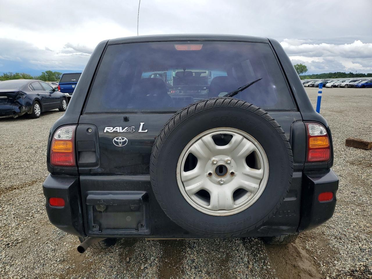 1999 Toyota Rav4 Base Black vin: JT3HP10V2X7113020