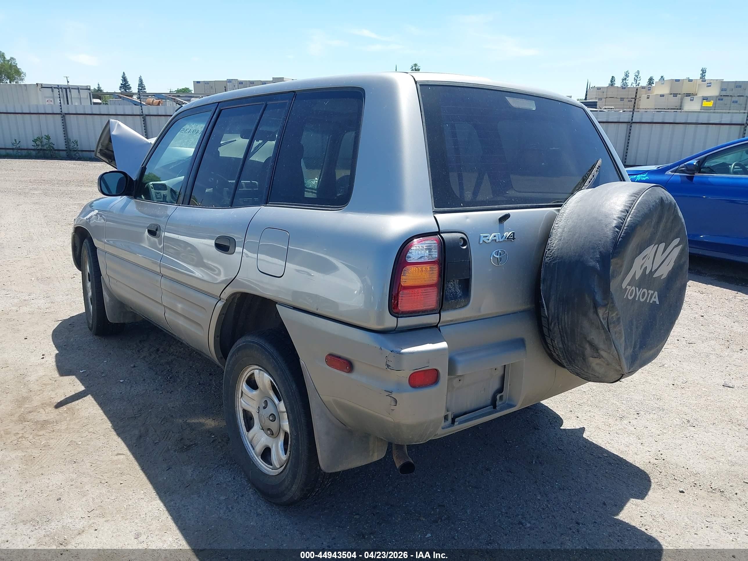 2000 Toyota Rav4   Silver vin: JT3HP10V2Y0242692