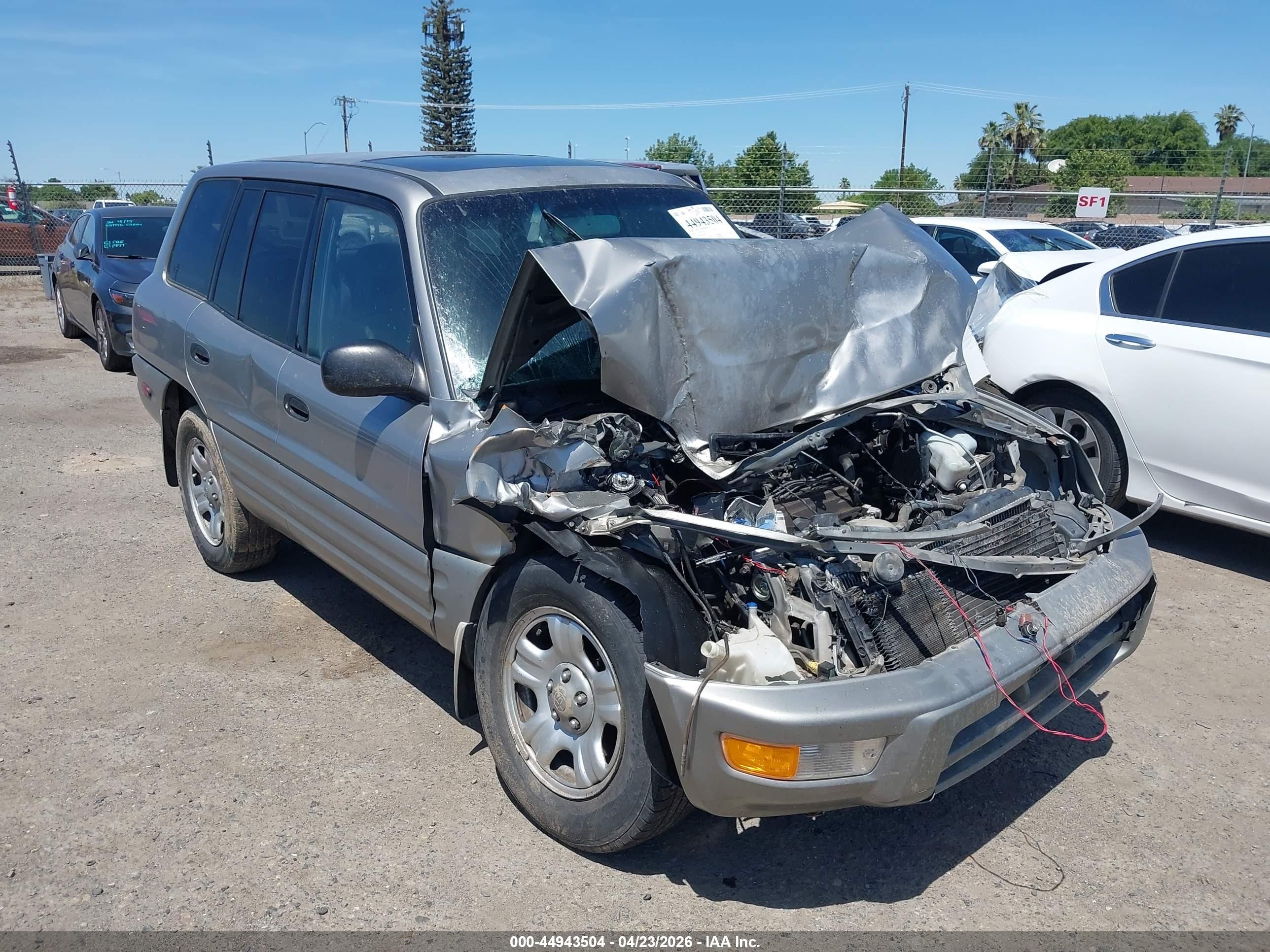 2000 Toyota Rav4   Silver vin: JT3HP10V2Y0242692