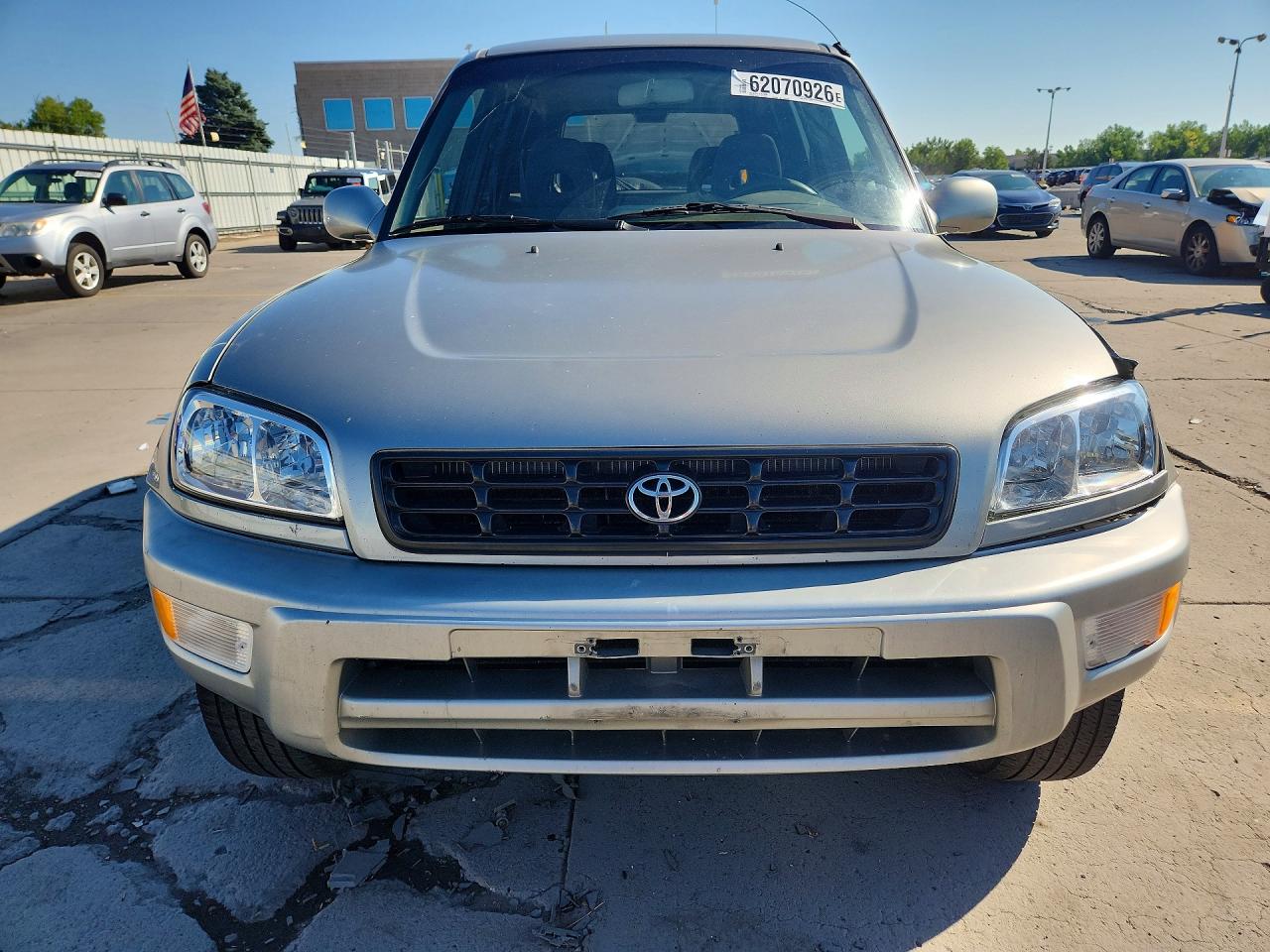 2000 Toyota Rav4 Base Silver vin: JT3HP10V2Y7170075