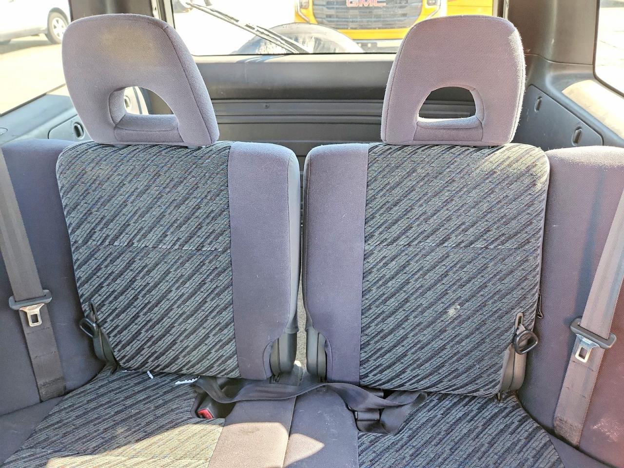 2000 Toyota Rav4 Base Silver vin: JT3HP10V2Y7170075