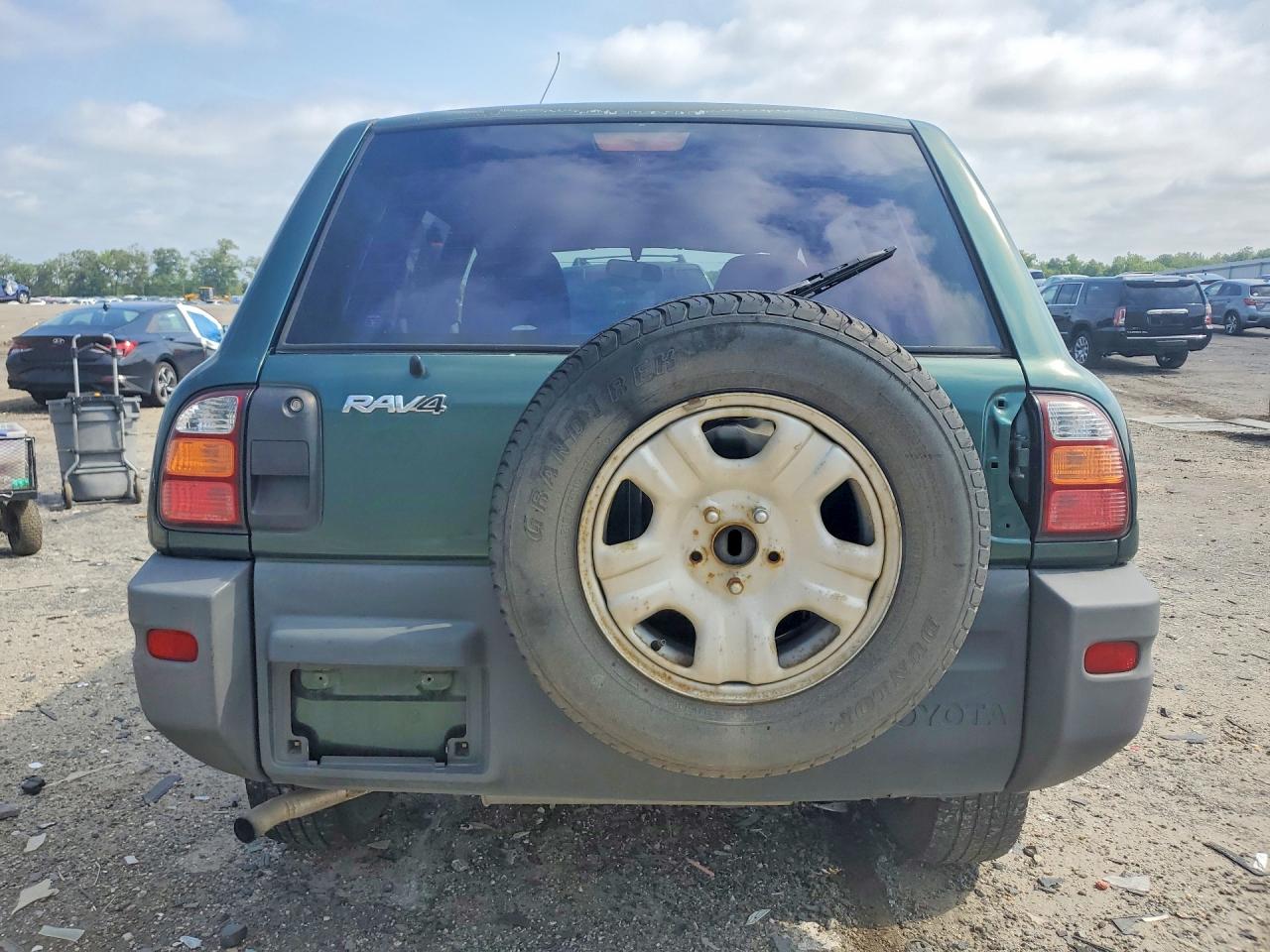 1999 Toyota Rav4 Base Green vin: JT3HP10V4X7126951
