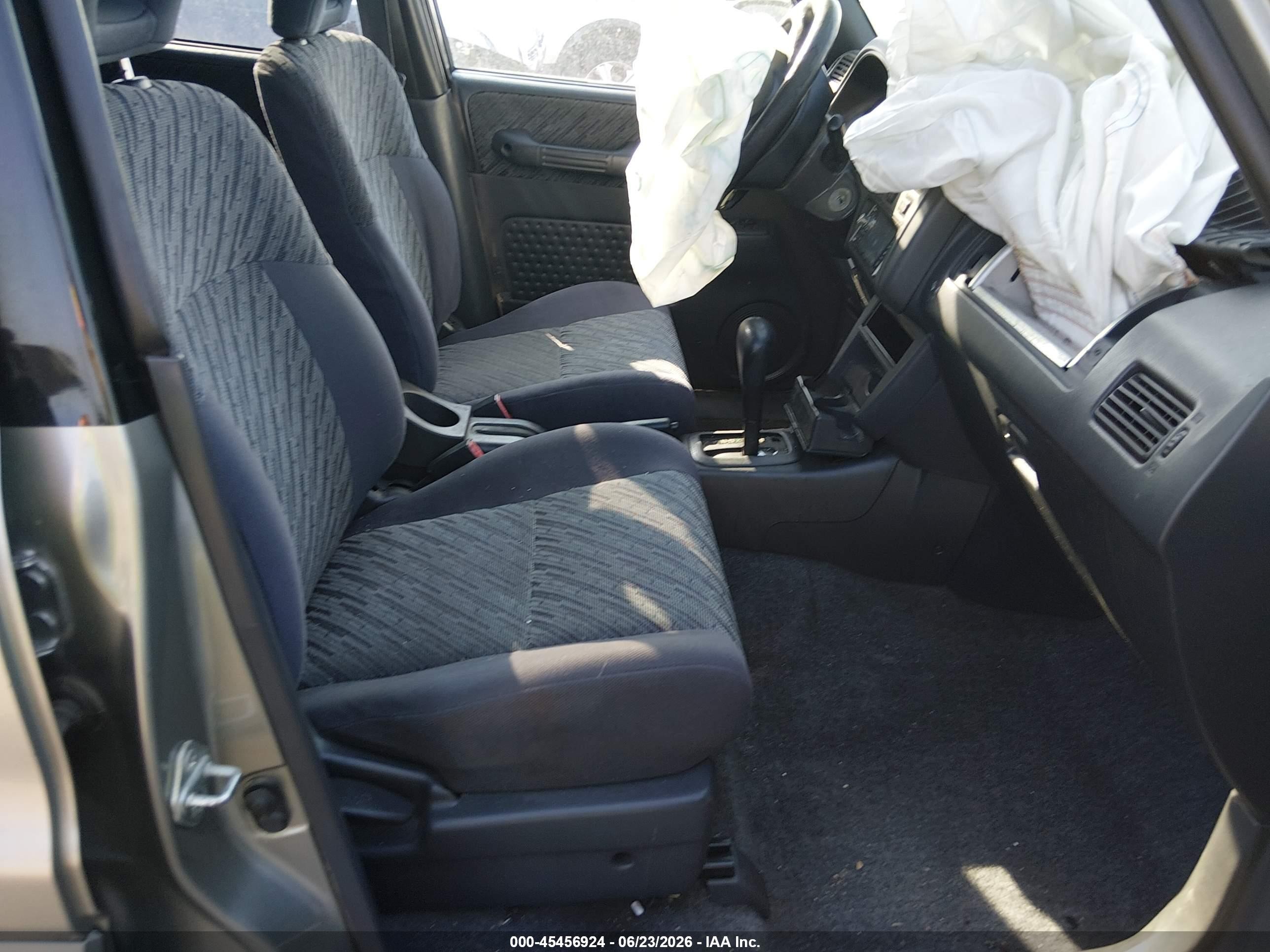 2000 Toyota Rav4   Silver vin: JT3HP10V4Y7167212
