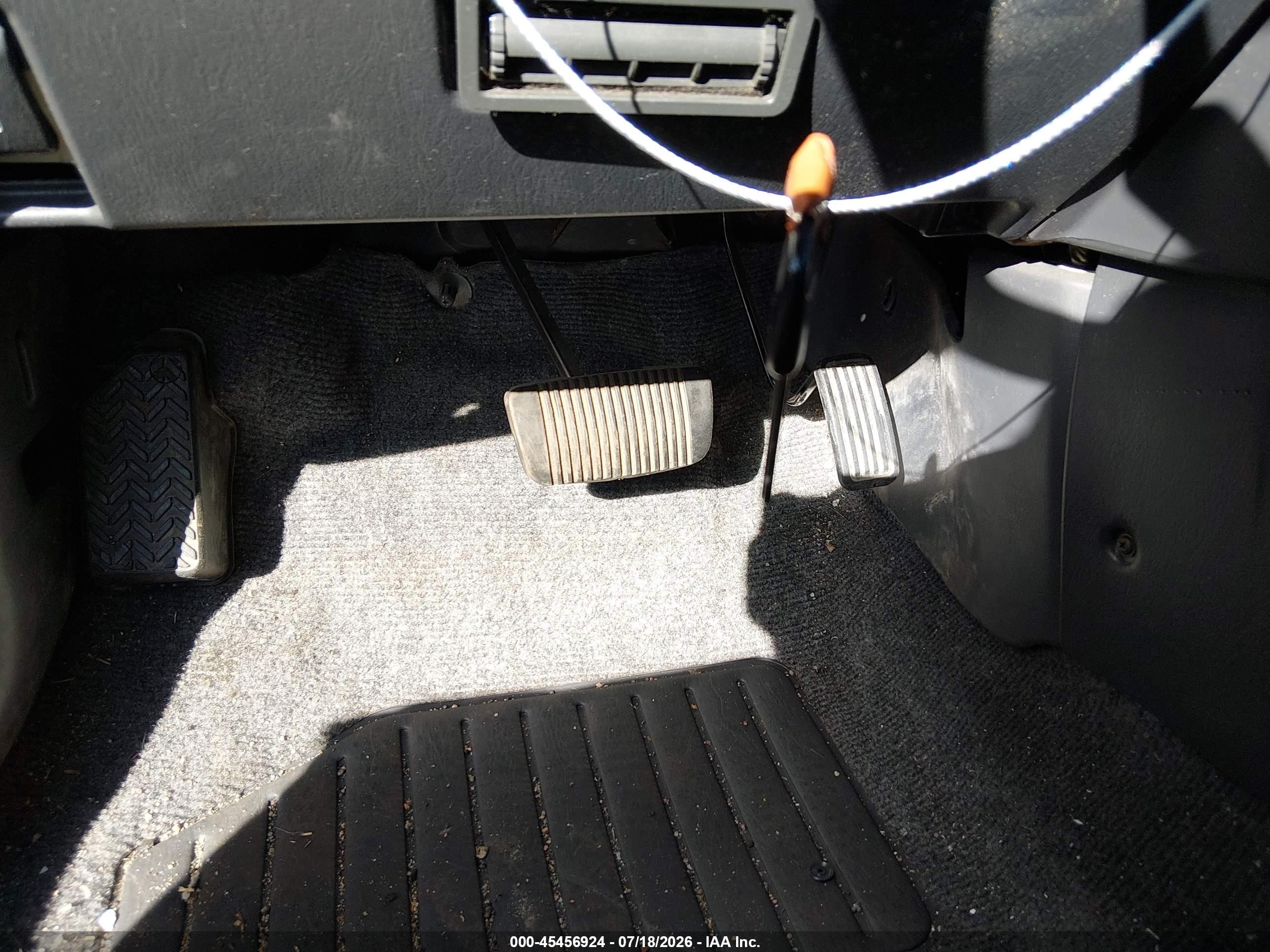 2000 Toyota Rav4   Silver vin: JT3HP10V4Y7167212