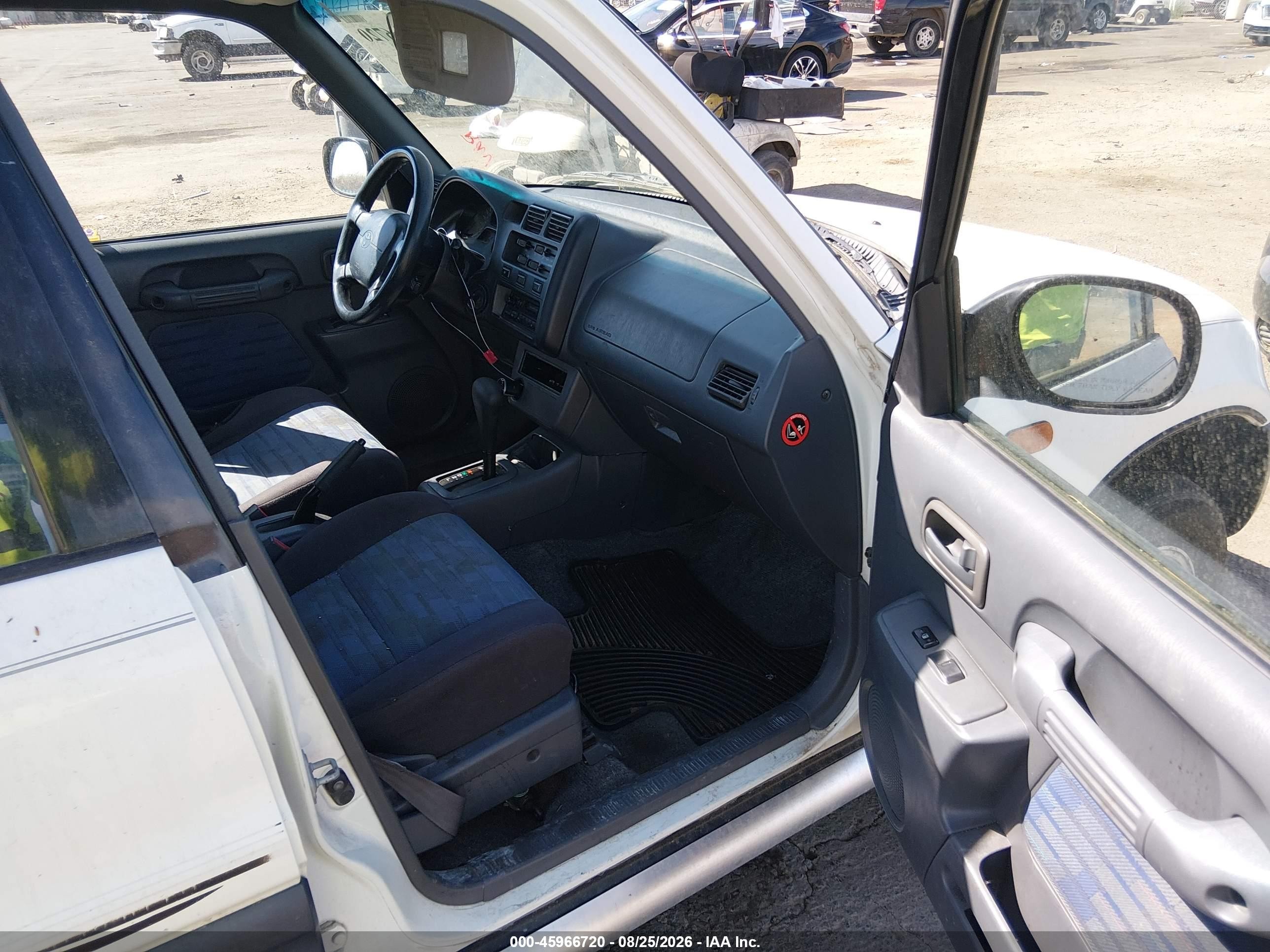 1996 Toyota Rav4   White vin: JT3HP10V5T0094207