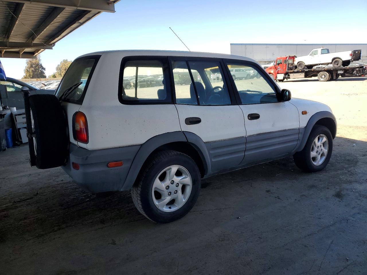 1997 Toyota Rav4 Base Белый vin: JT3HP10V5V0118265