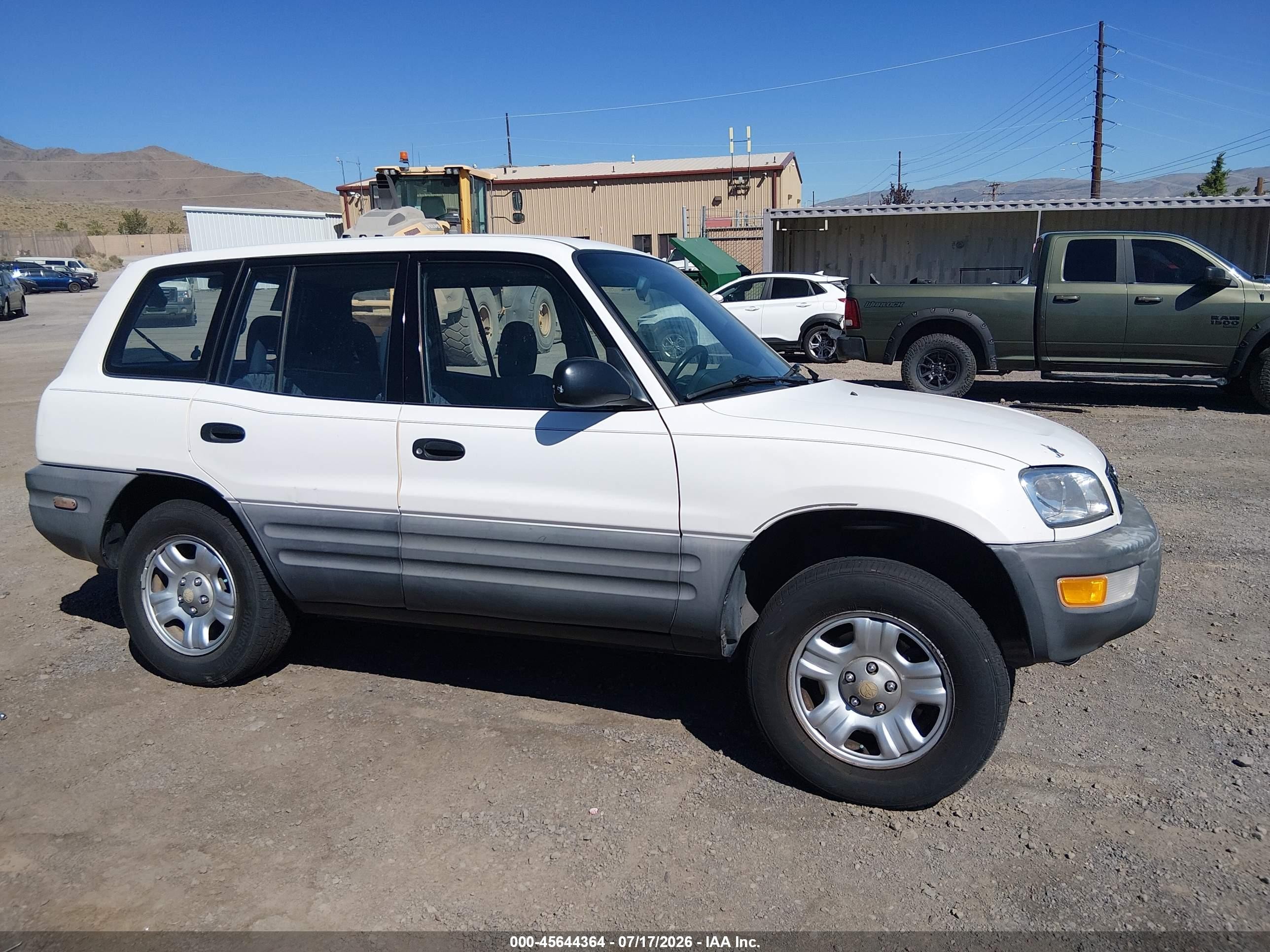 1999 Toyota Rav4   Белый vin: JT3HP10V5X0213041
