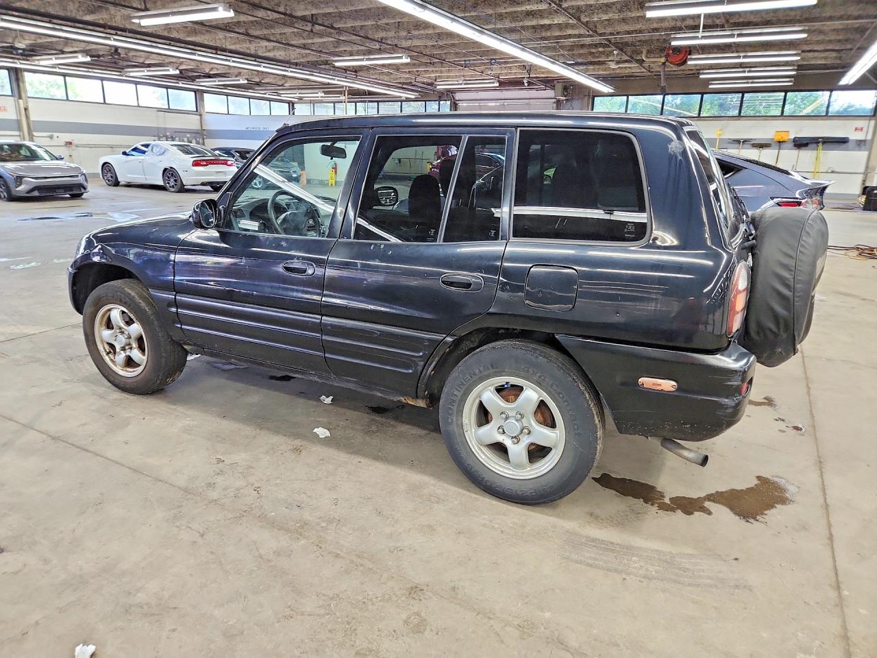 2000 Toyota Rav4 Base Черный vin: JT3HP10V5Y7151844