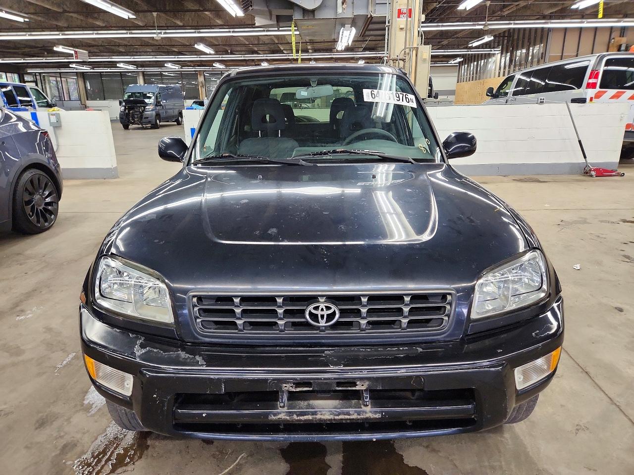 2000 Toyota Rav4 Base Черный vin: JT3HP10V5Y7151844