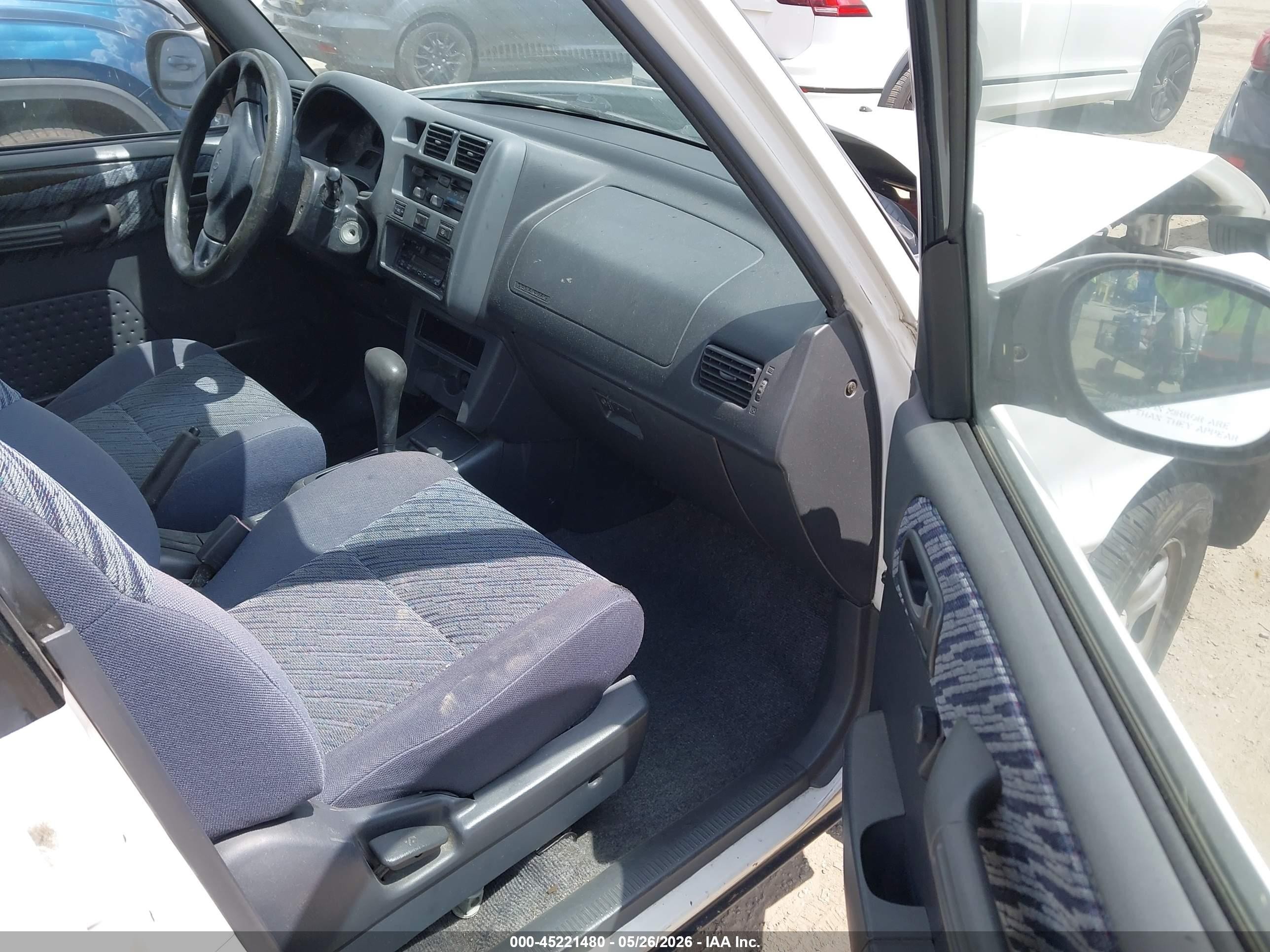 1998 Toyota Rav4 White vin: JT3HP10V6W7077248