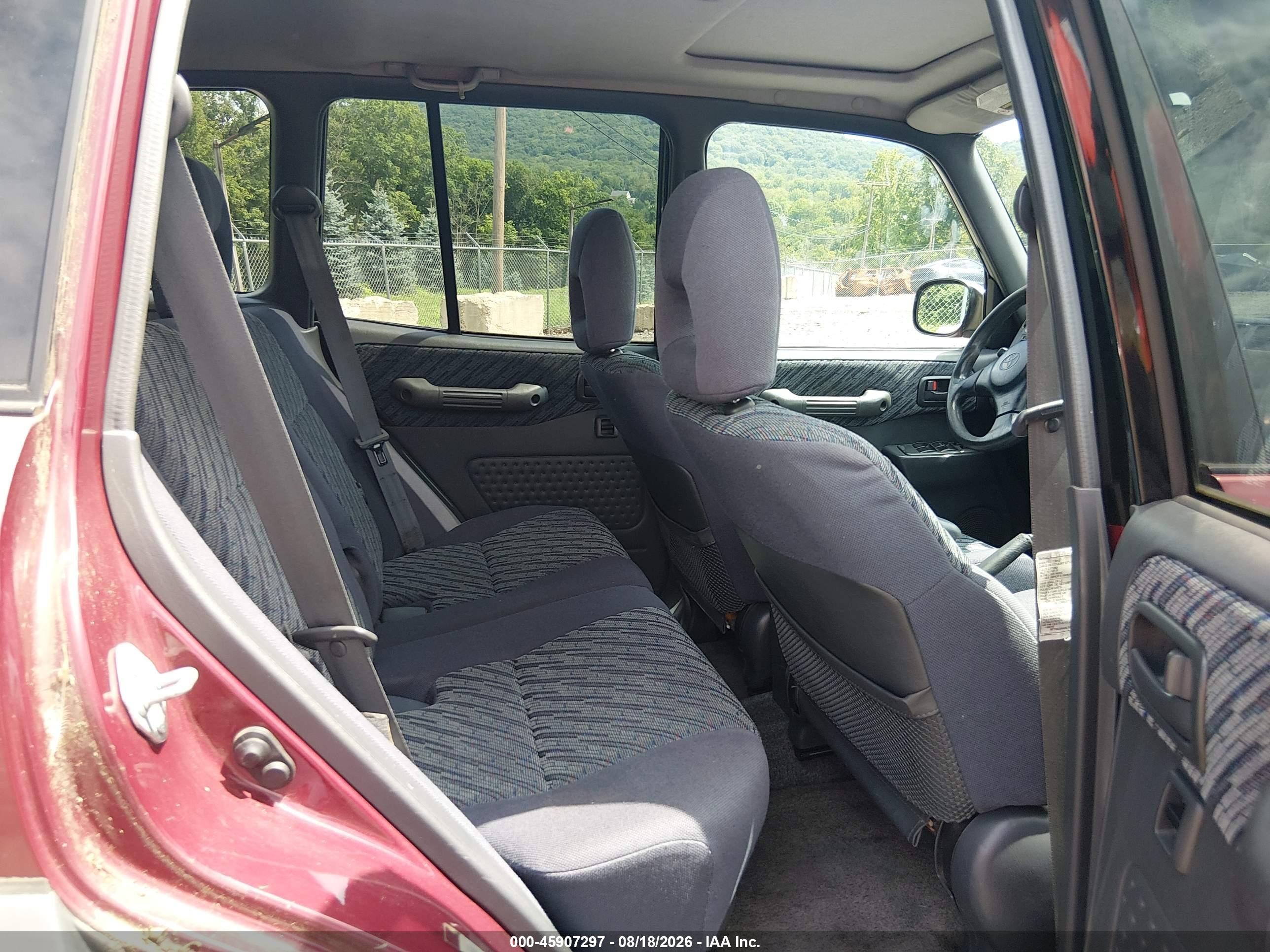 1998 Toyota Rav4   Burgundy vin: JT3HP10V6W7099086