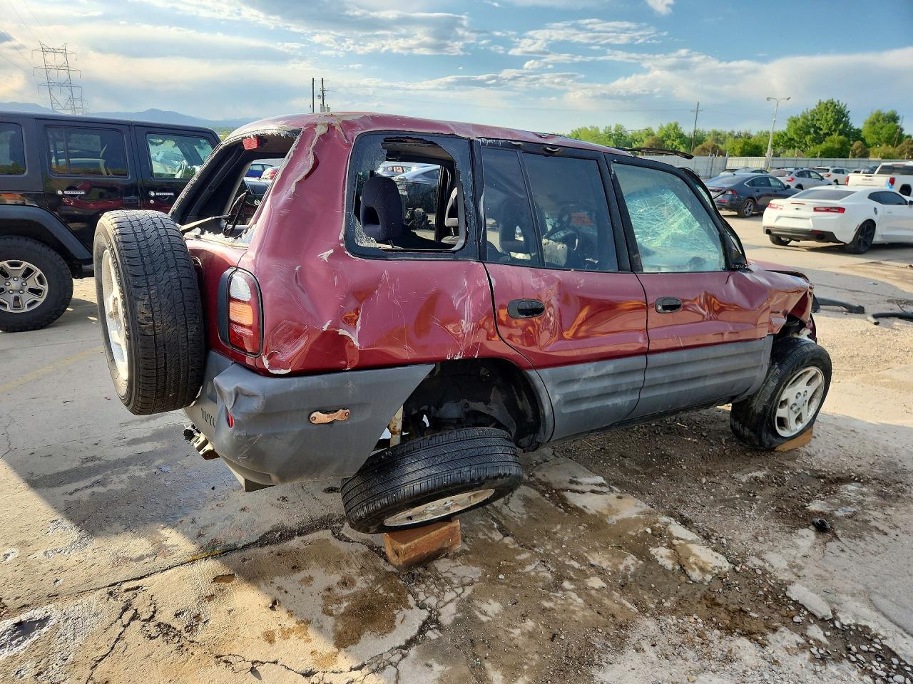 1998 Toyota Rav4 Base Burgundy vin: JT3HP10V6W7106618