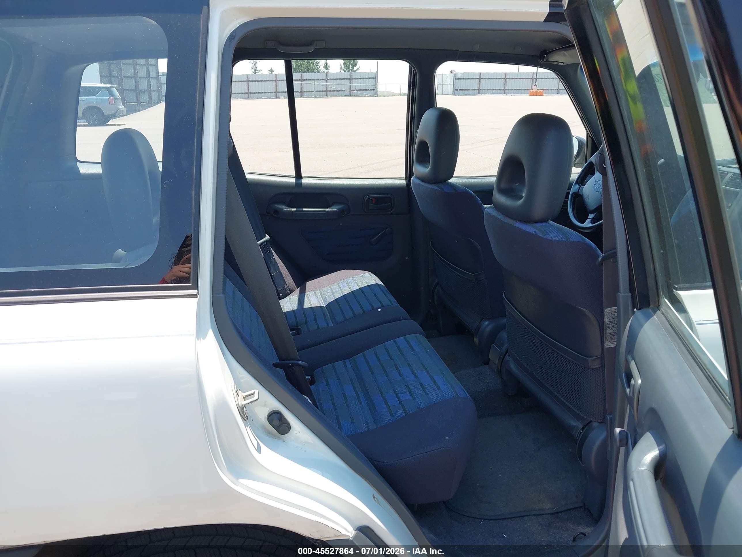 1996 Toyota Rav4   White vin: JT3HP10V7T0107121