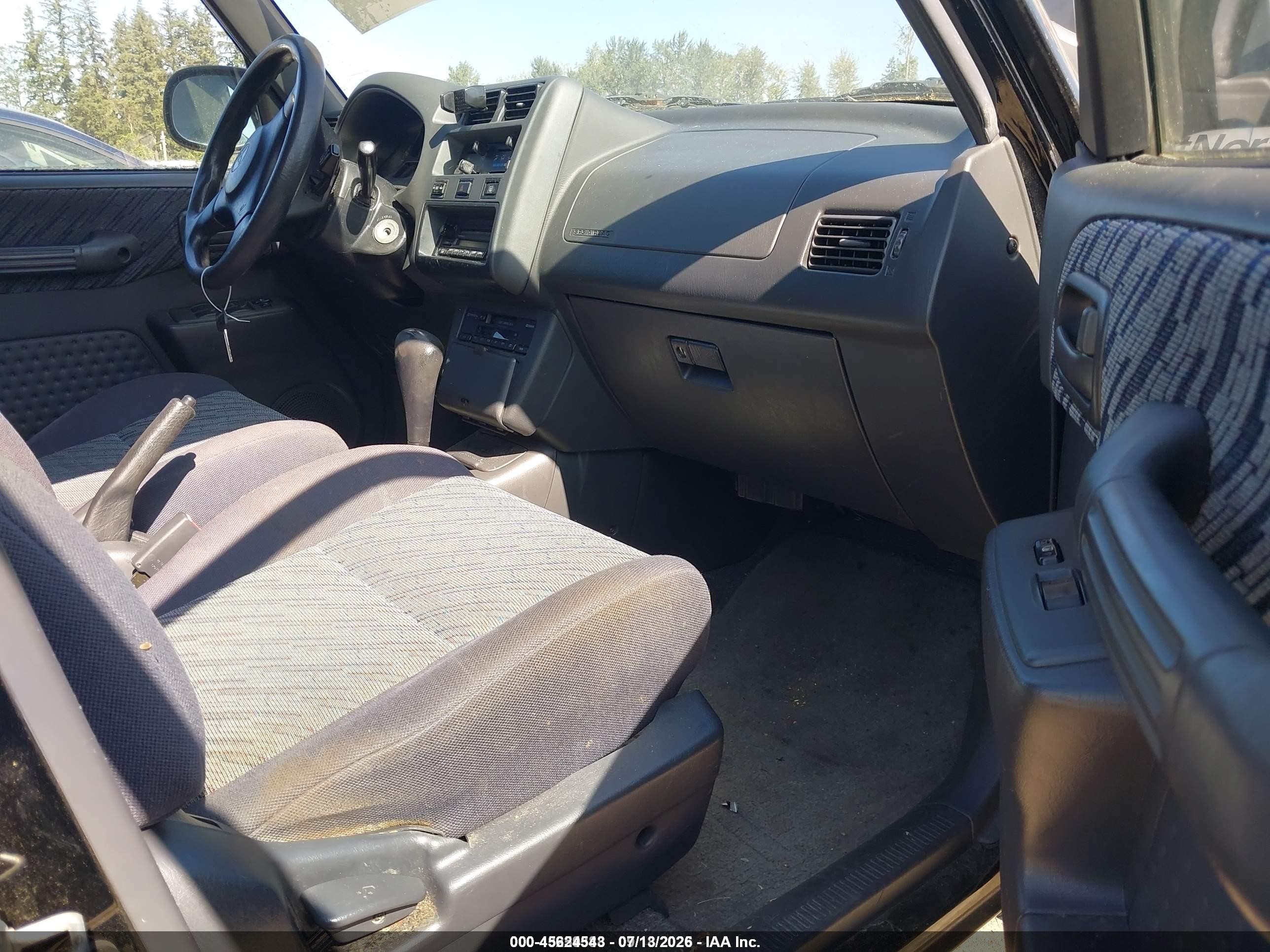 1998 Toyota Rav4   Black vin: JT3HP10V7W7095807