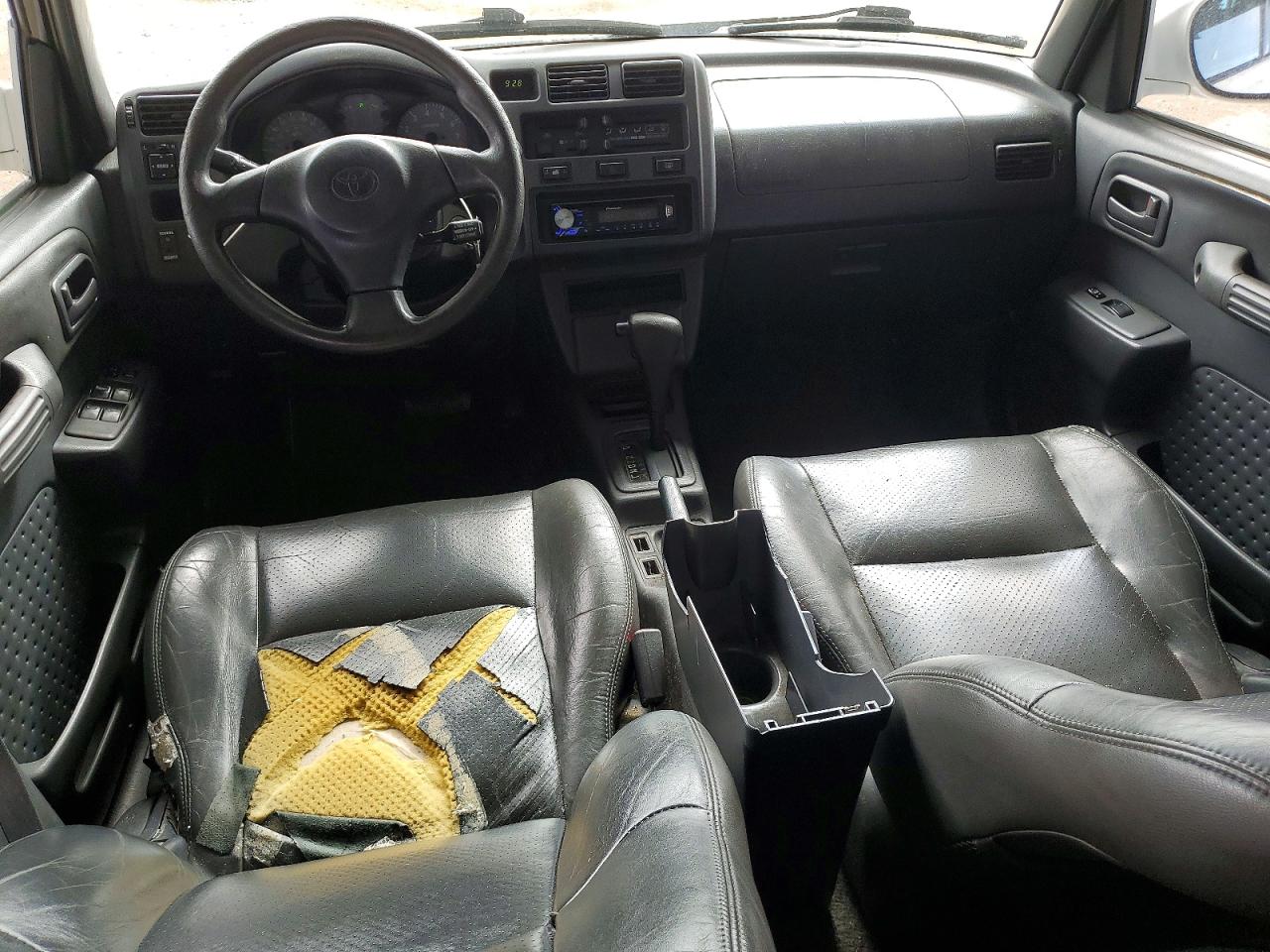 1999 Toyota Rav4 Base White vin: JT3HP10V7X7135353