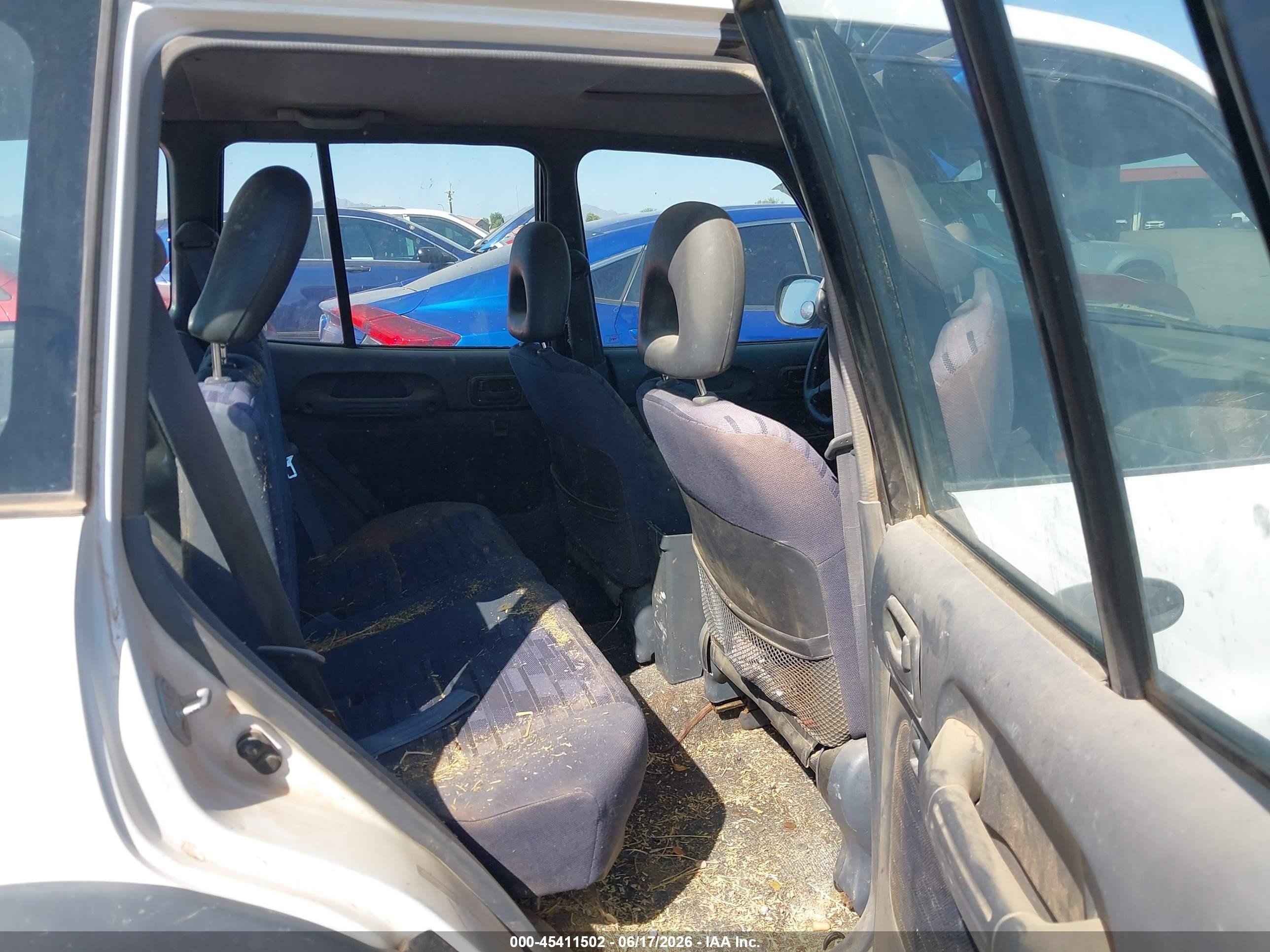 1997 Toyota Rav4   White vin: JT3HP10V8V7059008