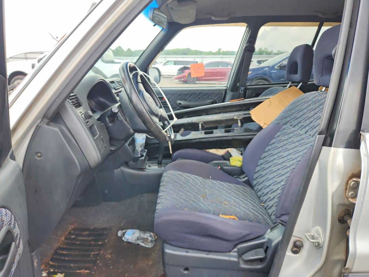 1998 Toyota Rav4 Base Silver vin: JT3HP10V8W0175464