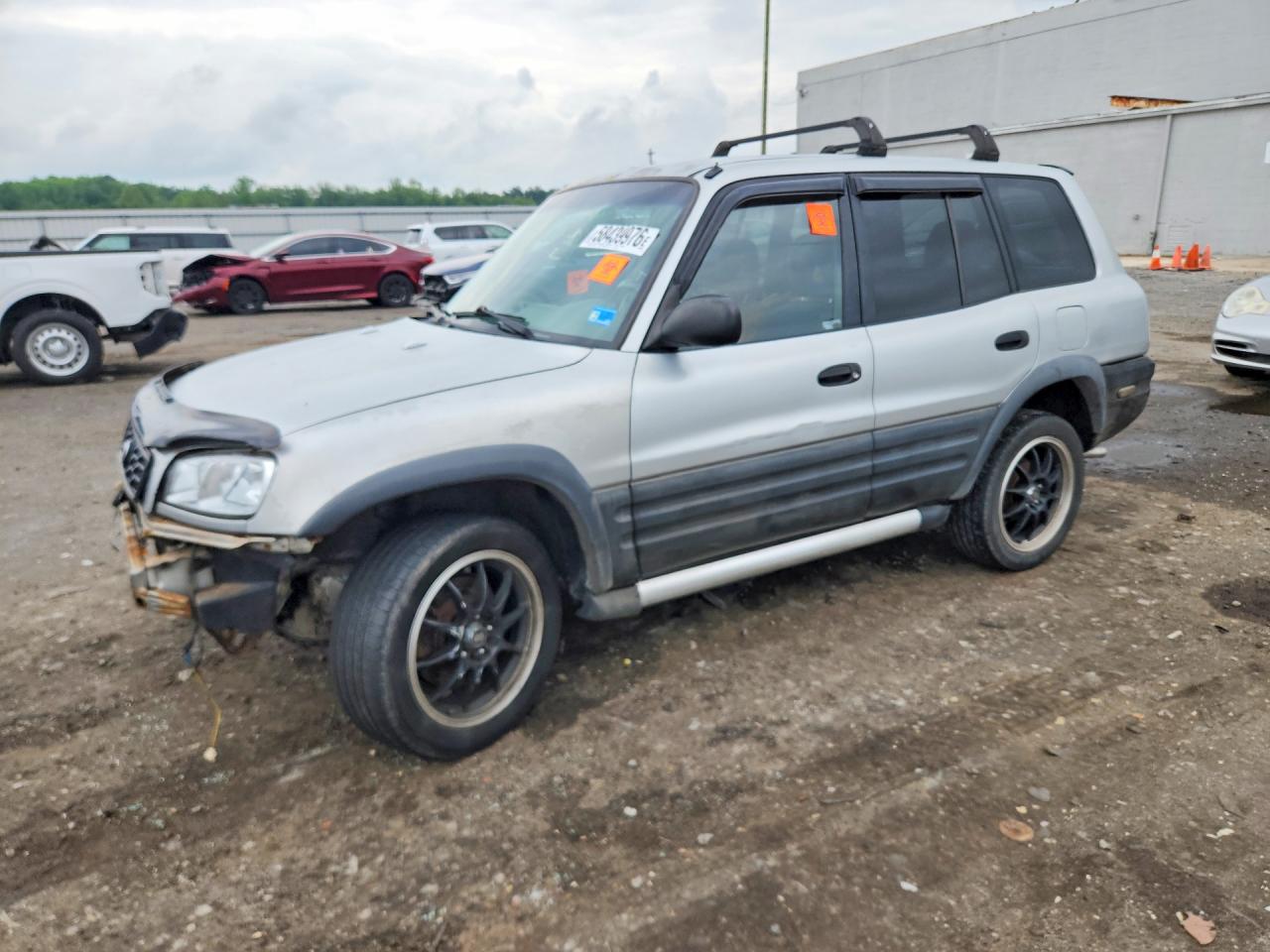 1998 Toyota Rav4 Base Silver vin: JT3HP10V8W0175464