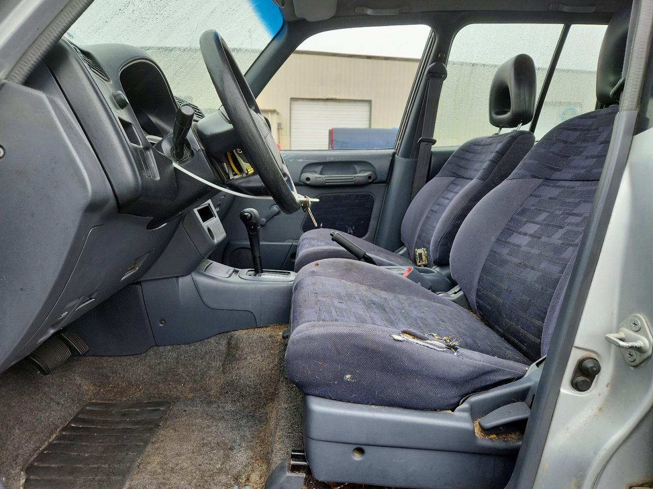 1997 Toyota Rav4 Base Серебряный vin: JT3HP10V9V0128250
