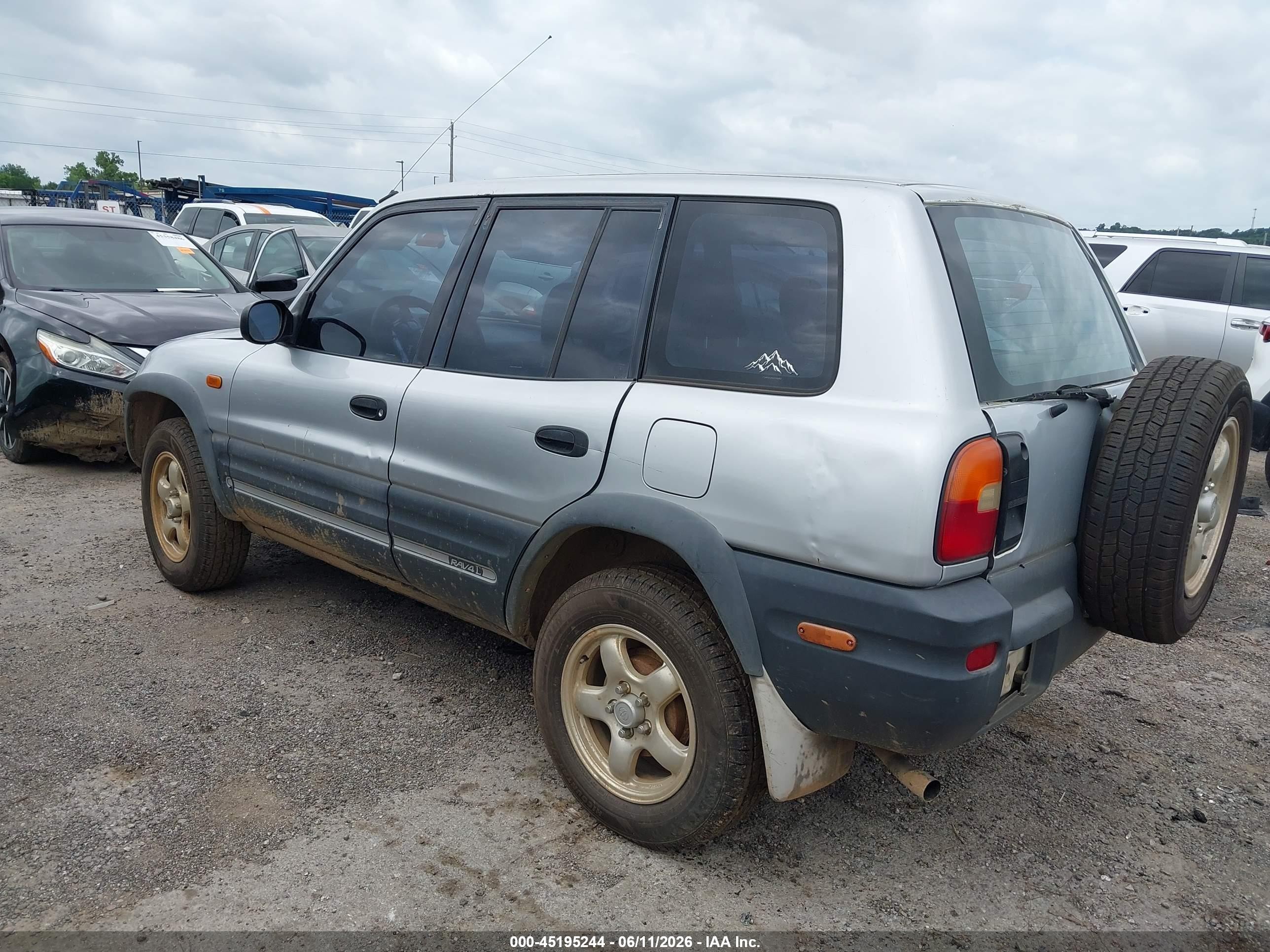 1997 Toyota Rav4   Silver vin: JT3HP10V9V0140382