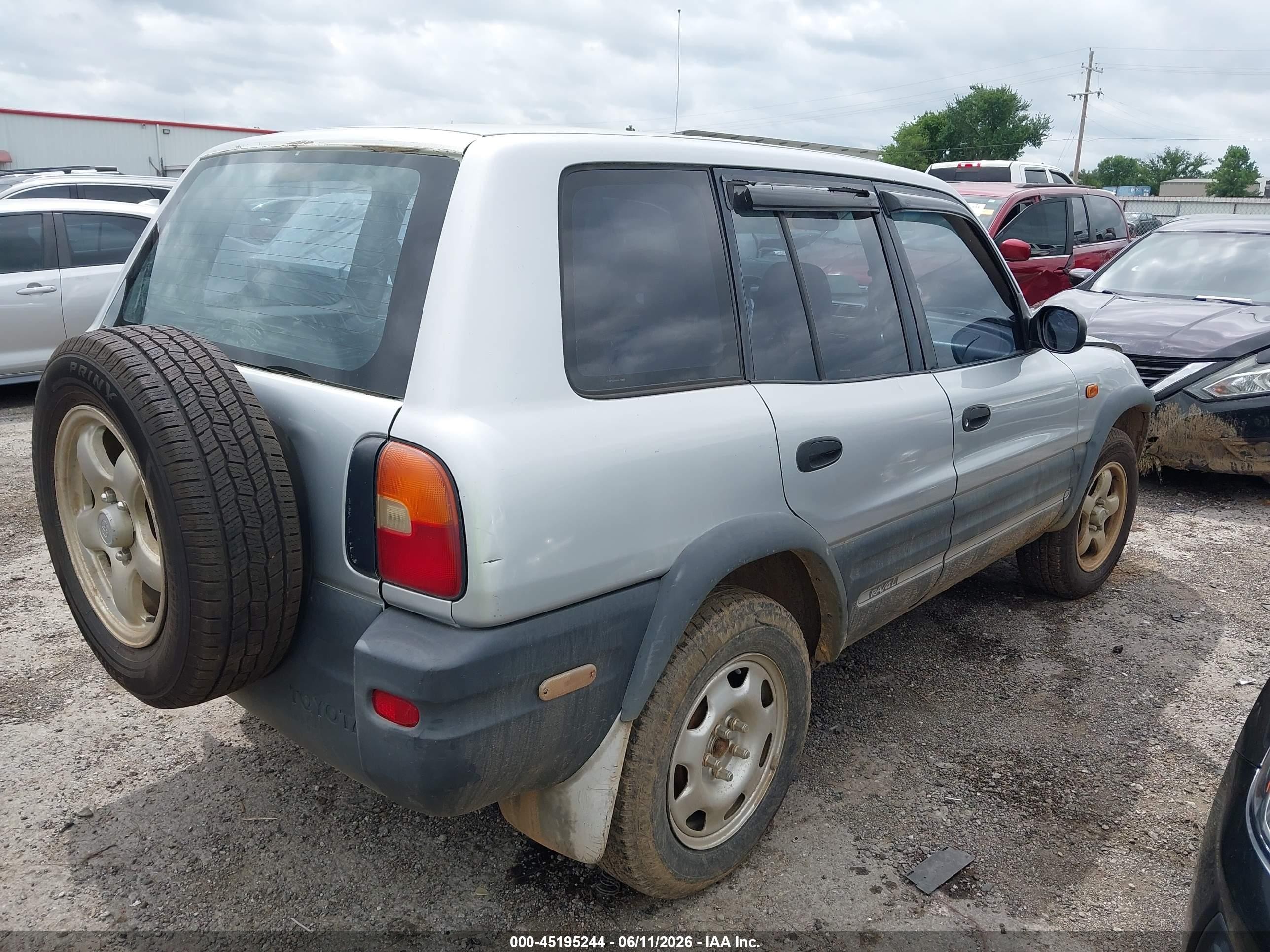 1997 Toyota Rav4   Silver vin: JT3HP10V9V0140382