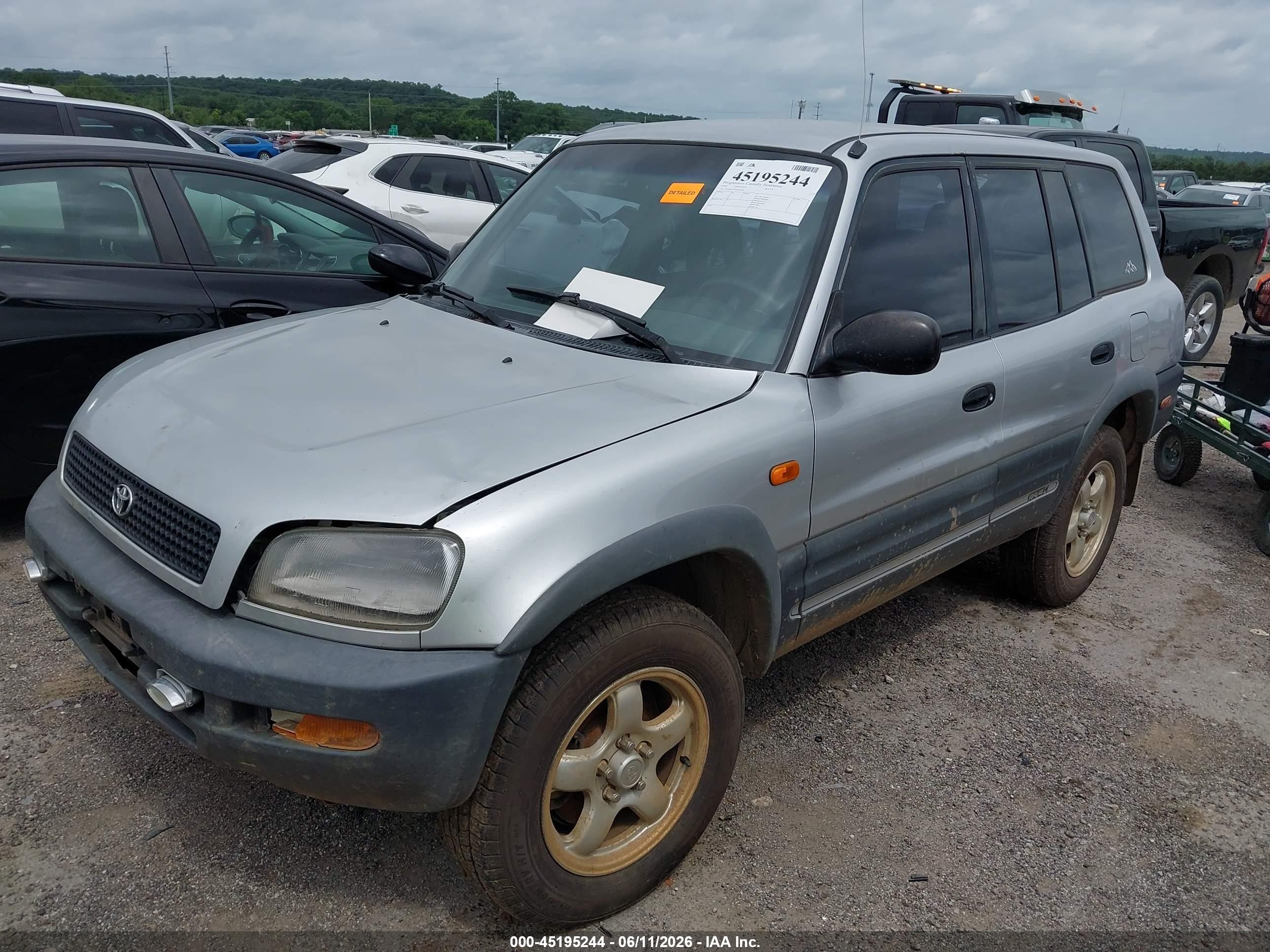 1997 Toyota Rav4   Silver vin: JT3HP10V9V0140382