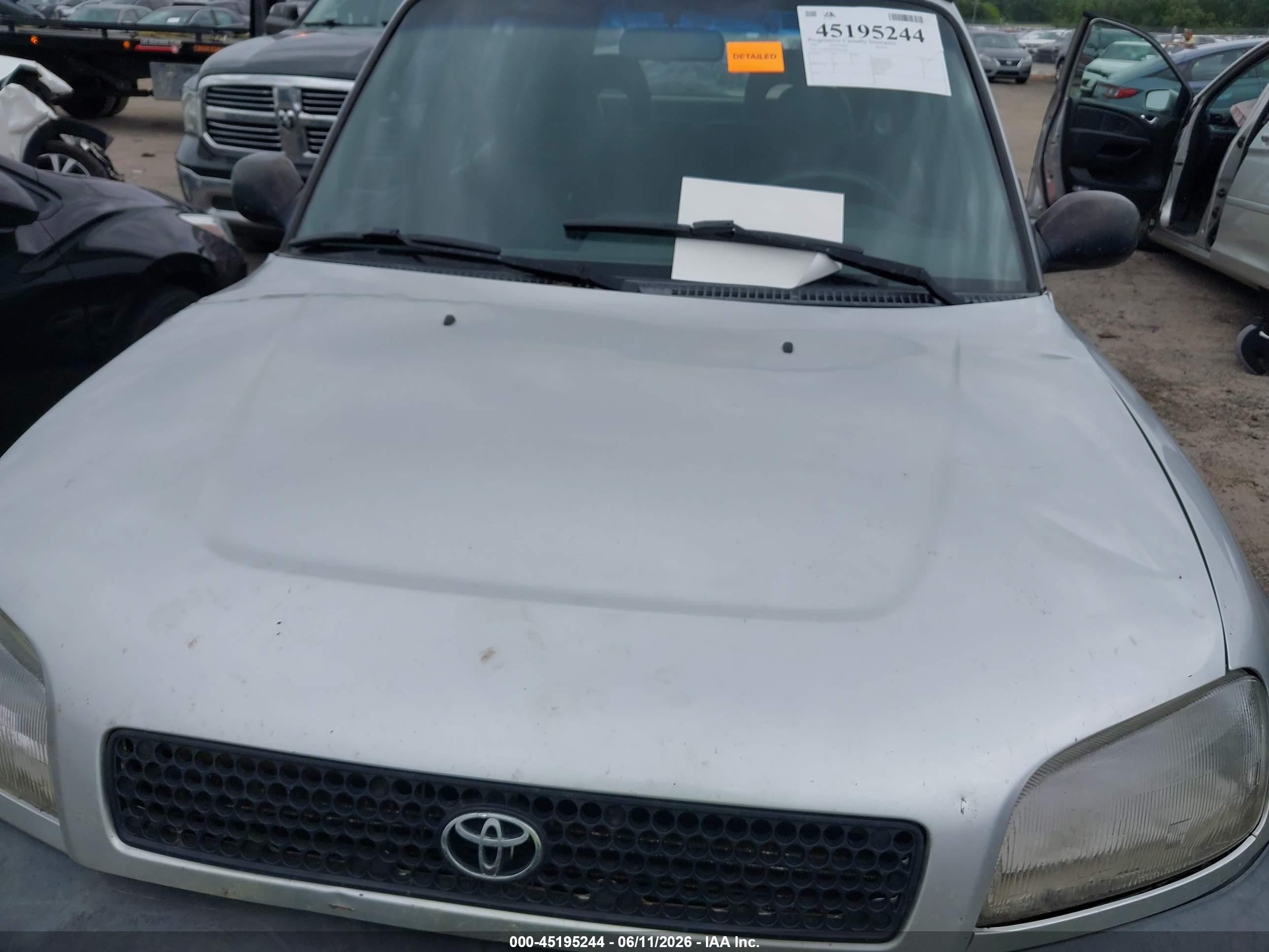1997 Toyota Rav4   Silver vin: JT3HP10V9V0140382