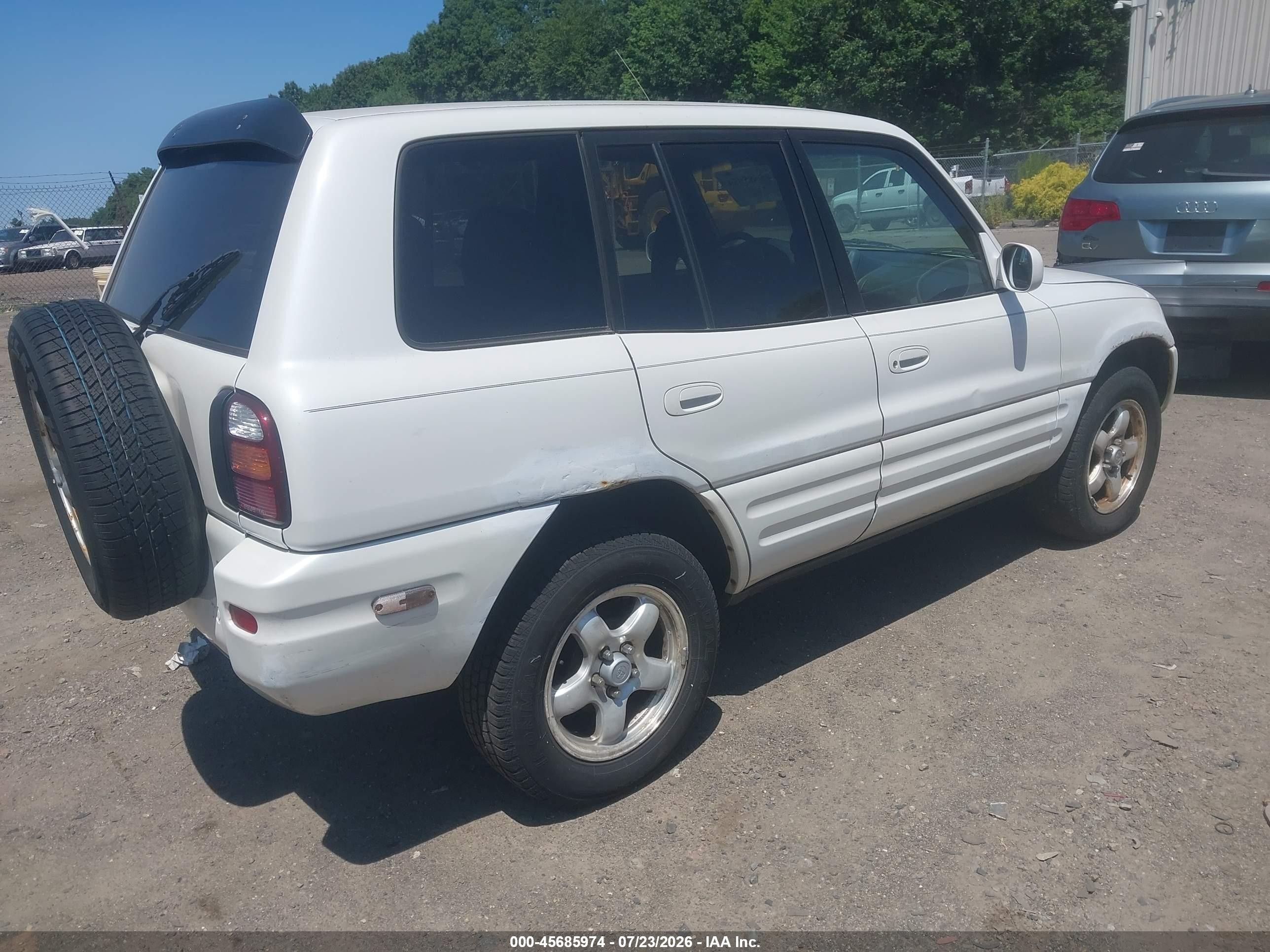 1999 Toyota Rav4   Белый vin: JT3HP10V9X7148153