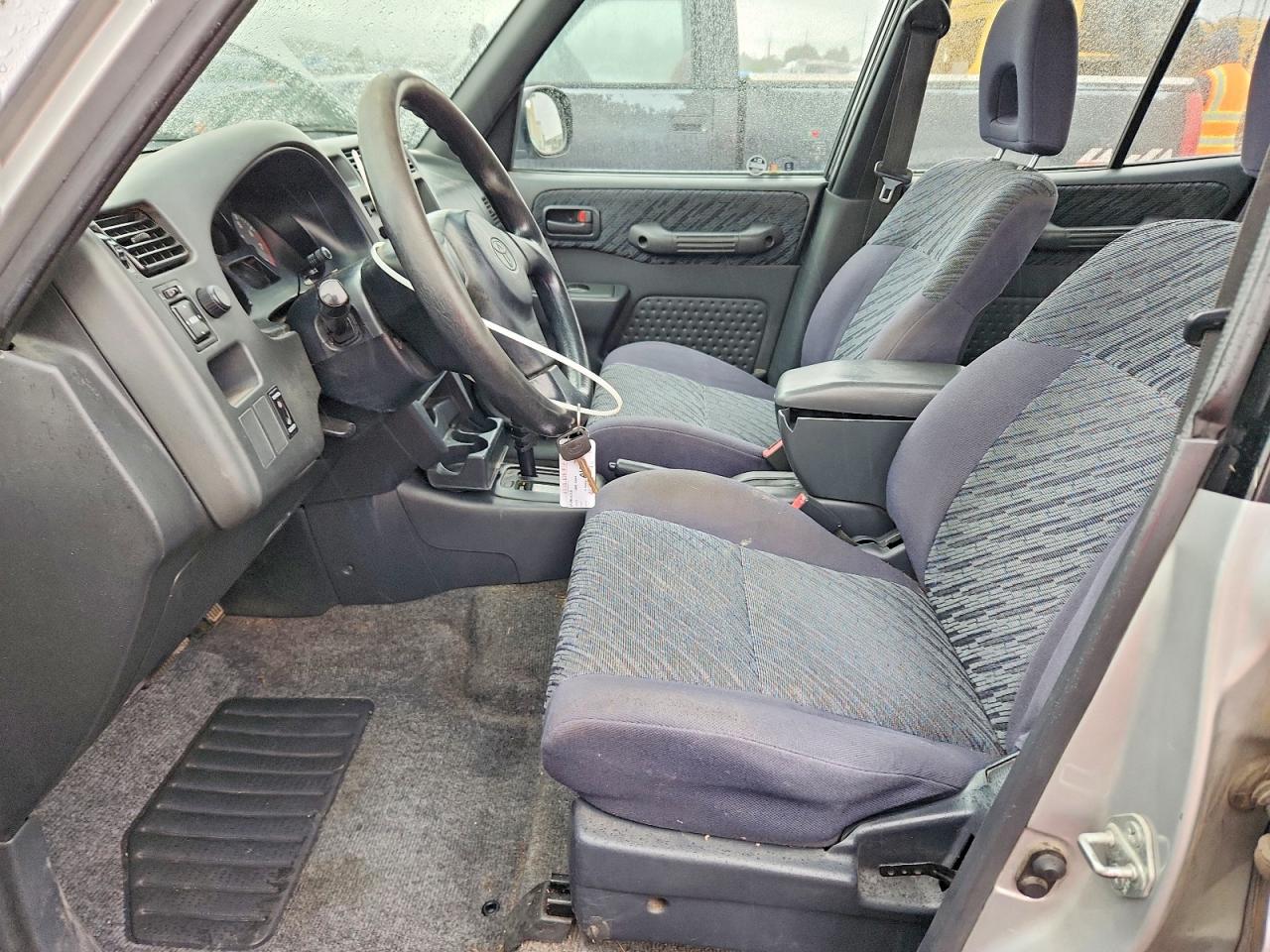 1998 Toyota Rav4 Base Silver vin: JT3HP10VXW7107769