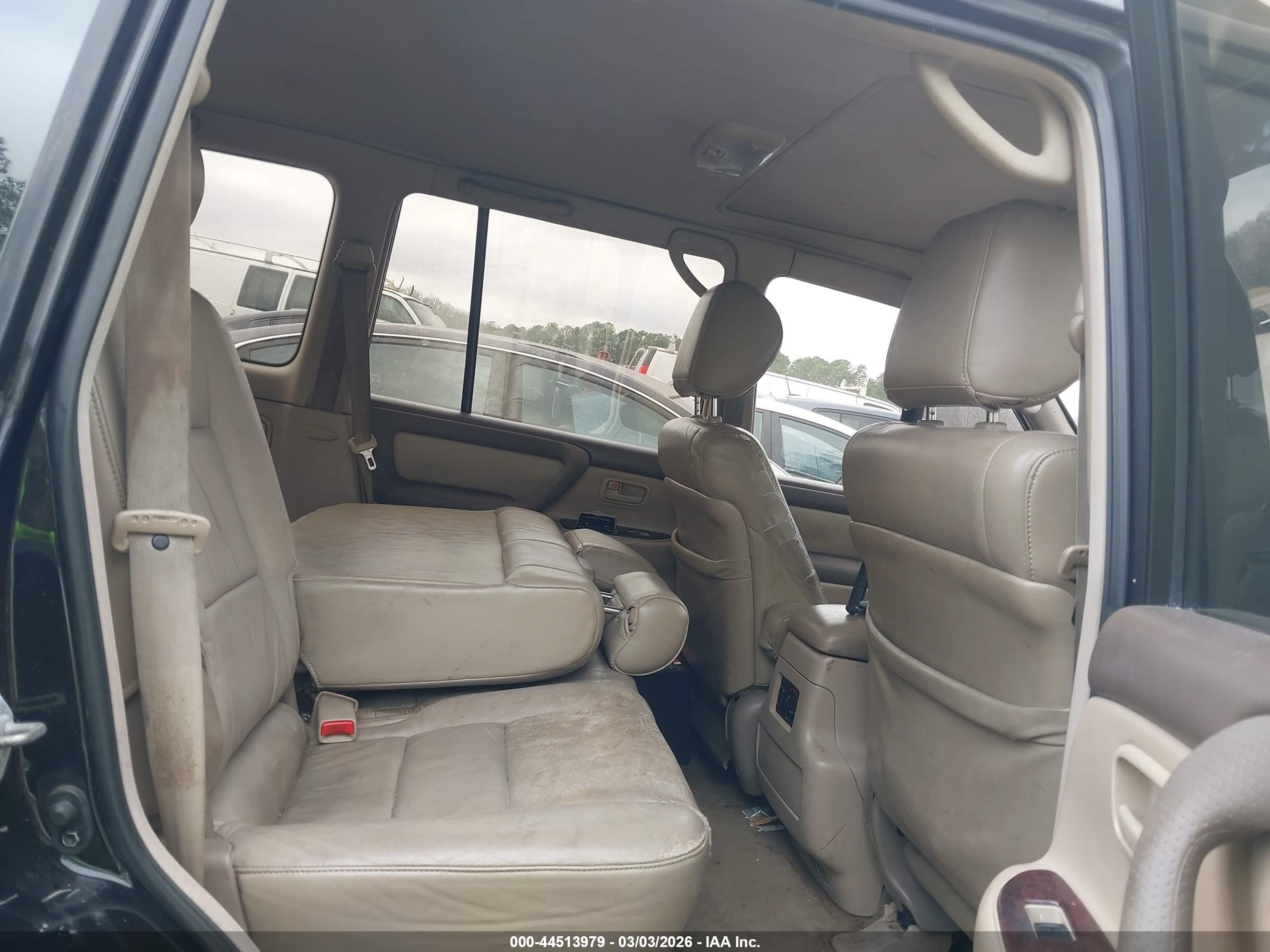 1998 Toyota Land Cruiser   Black vin: JT3HT05J0W0016725