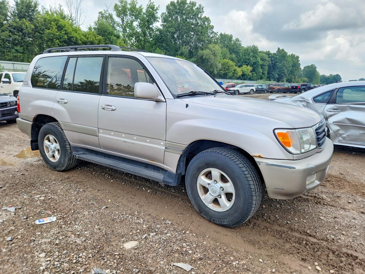 1999 Toyota Land Cruiser Silver vin: JT3HT05J0X0031498