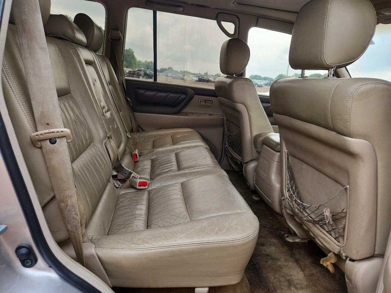 1999 Toyota Land Cruiser Silver vin: JT3HT05J0X0031498