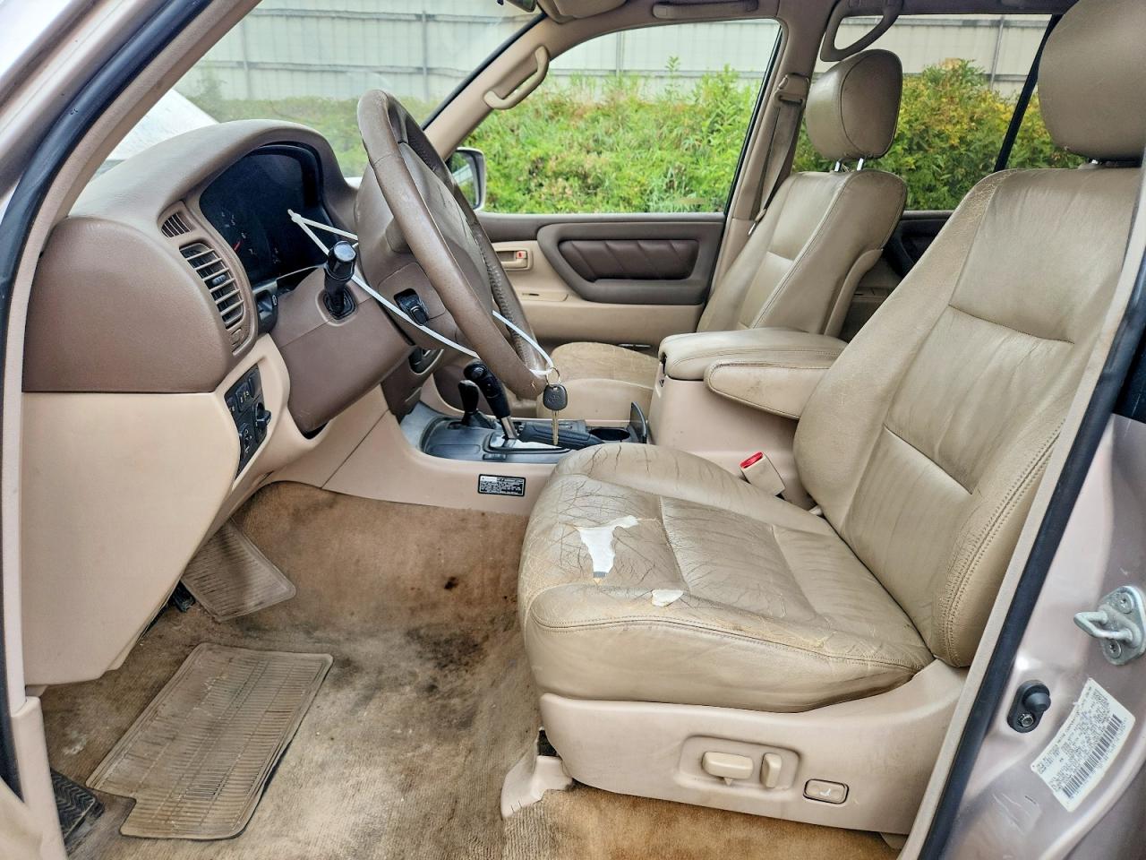 1999 Toyota Land Cruiser Silver vin: JT3HT05J0X0031498