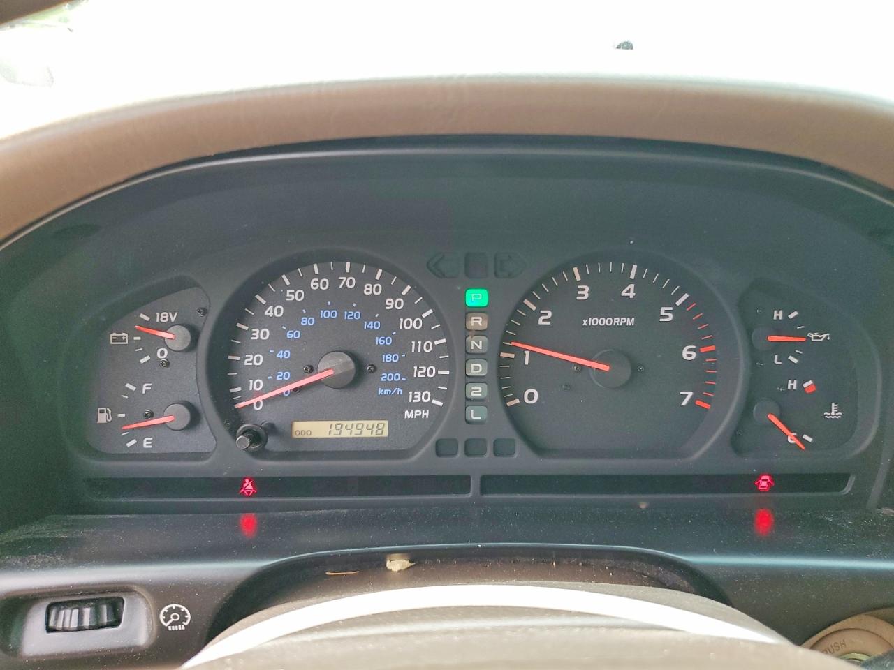 2000 Toyota Land Cruiser Base Gray vin: JT3HT05J1Y0077939