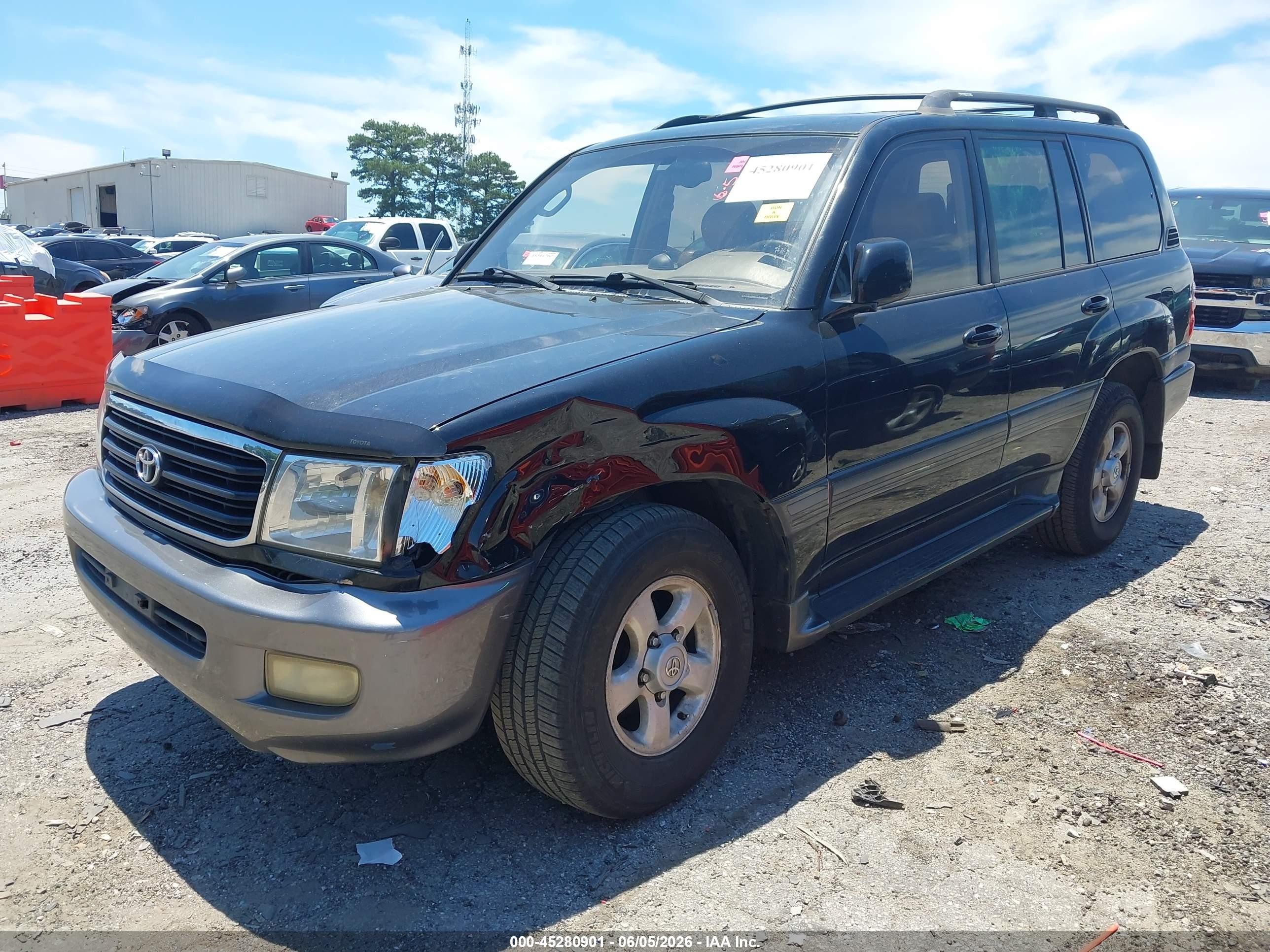 2000 Toyota Land Cruiser   Black vin: JT3HT05J1Y0112964
