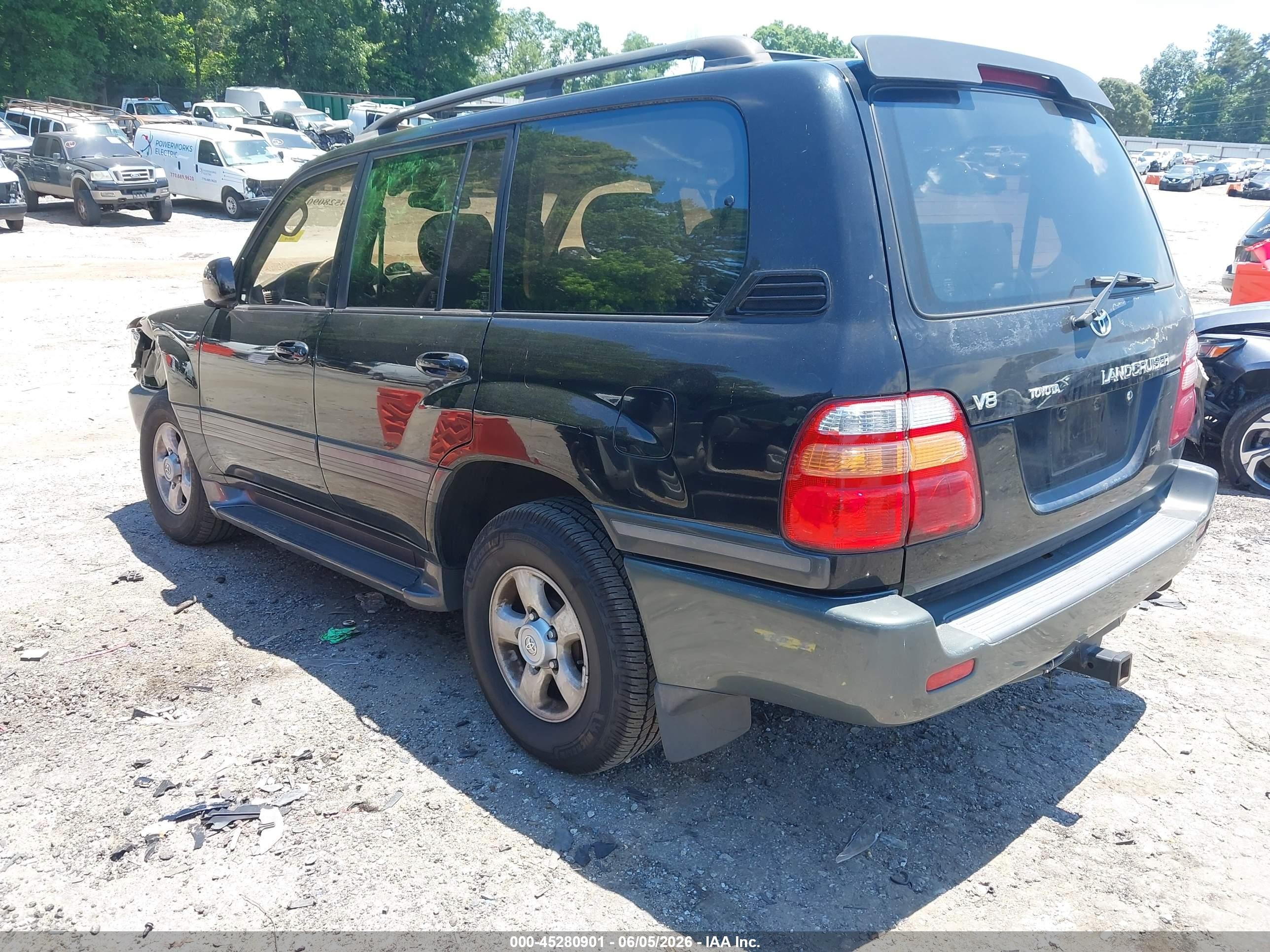 2000 Toyota Land Cruiser   Black vin: JT3HT05J1Y0112964