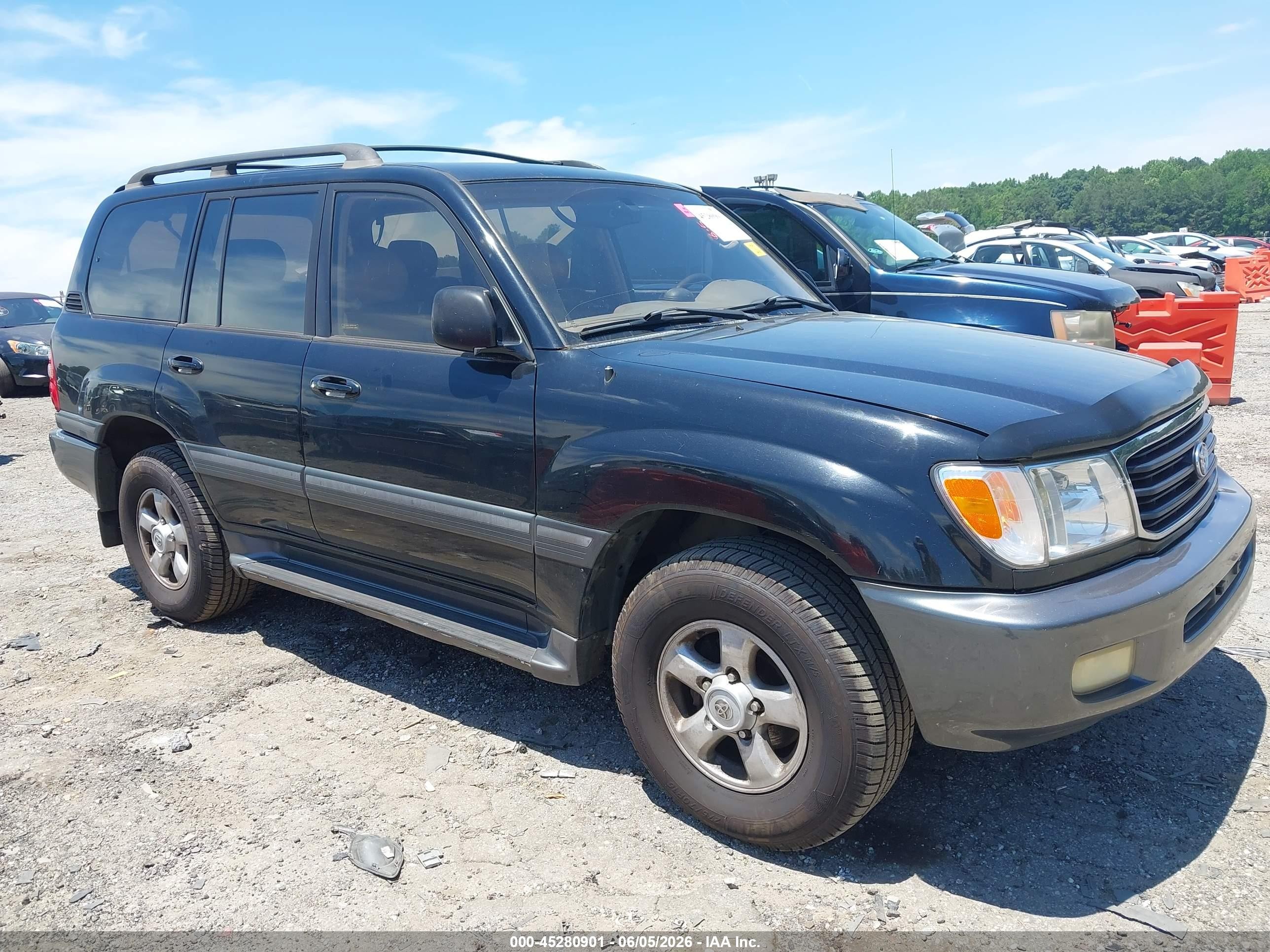 2000 Toyota Land Cruiser   Black vin: JT3HT05J1Y0112964