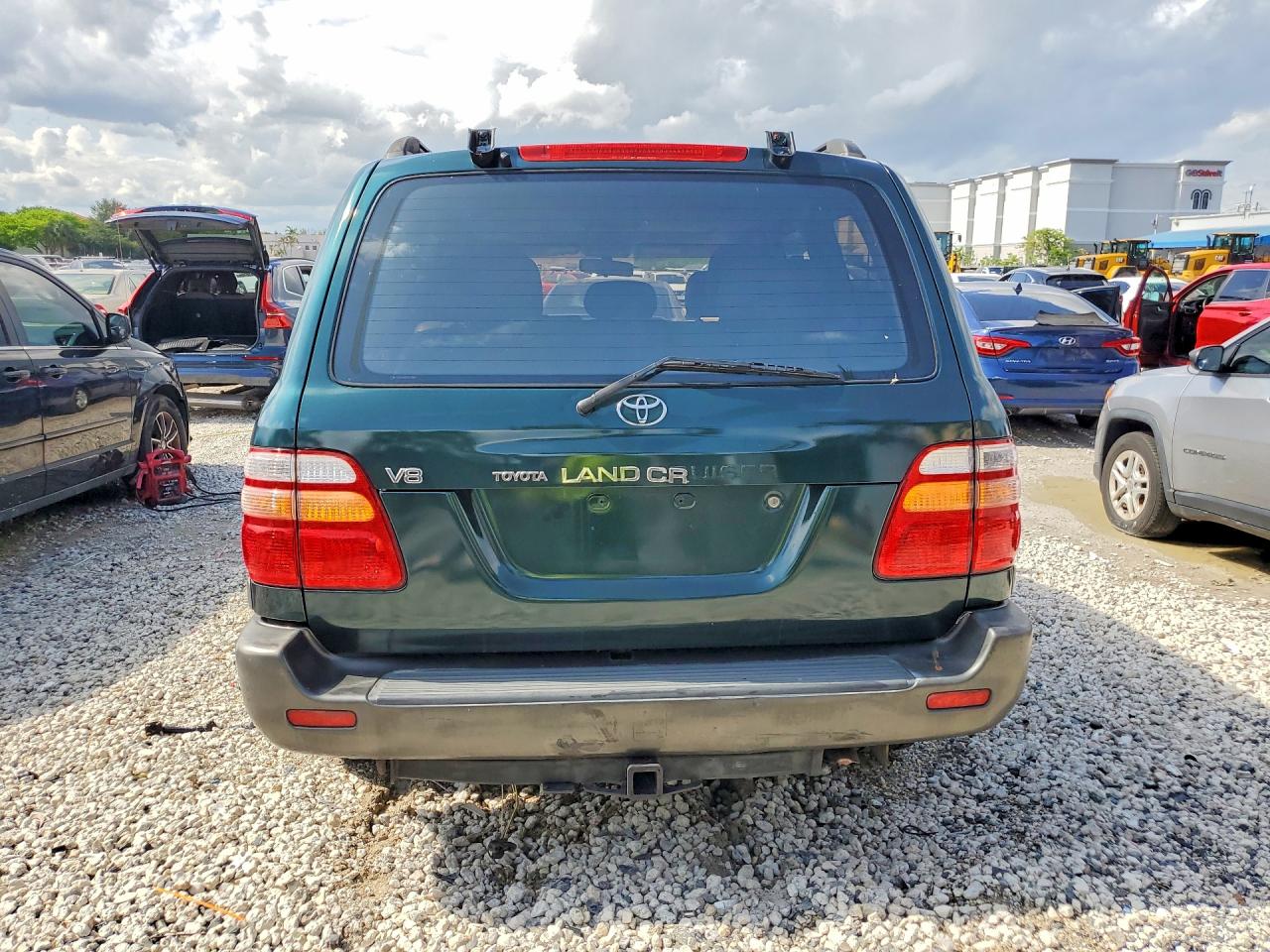 1998 Toyota Land Cruiser Base Green vin: JT3HT05J2W0010960